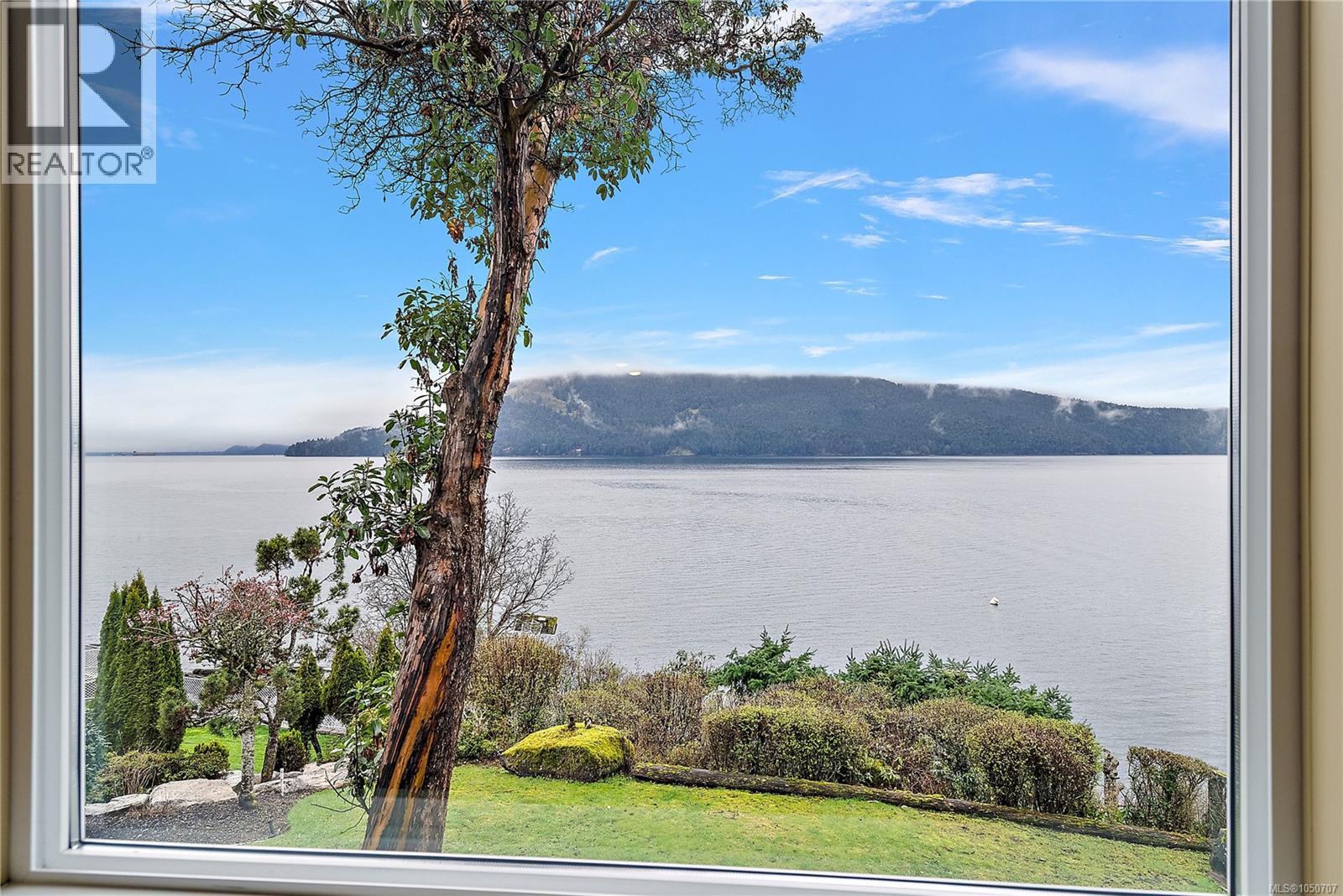 976 Lands End Rd Property Photo 17