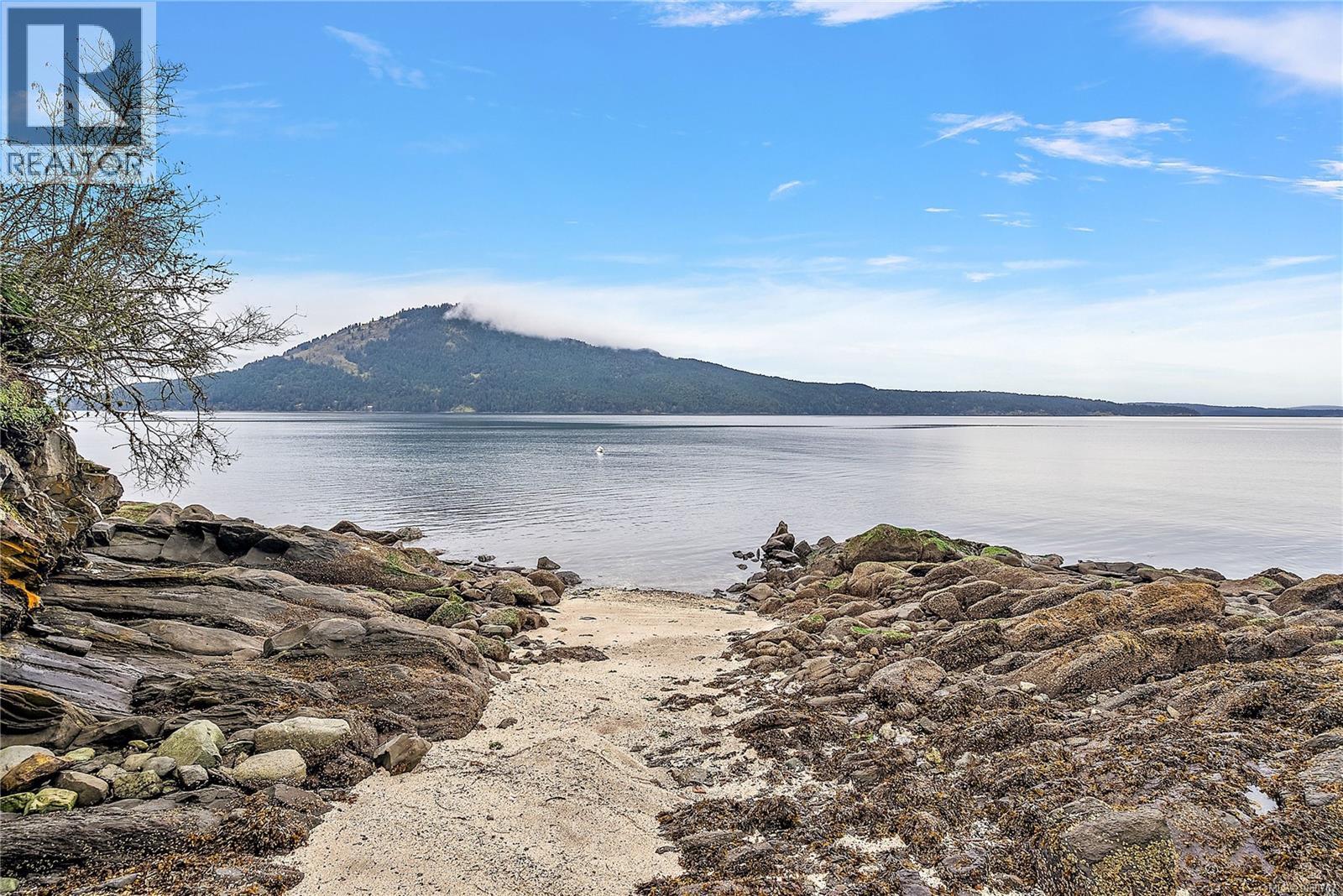 976 Lands End Rd Property Photo 24
