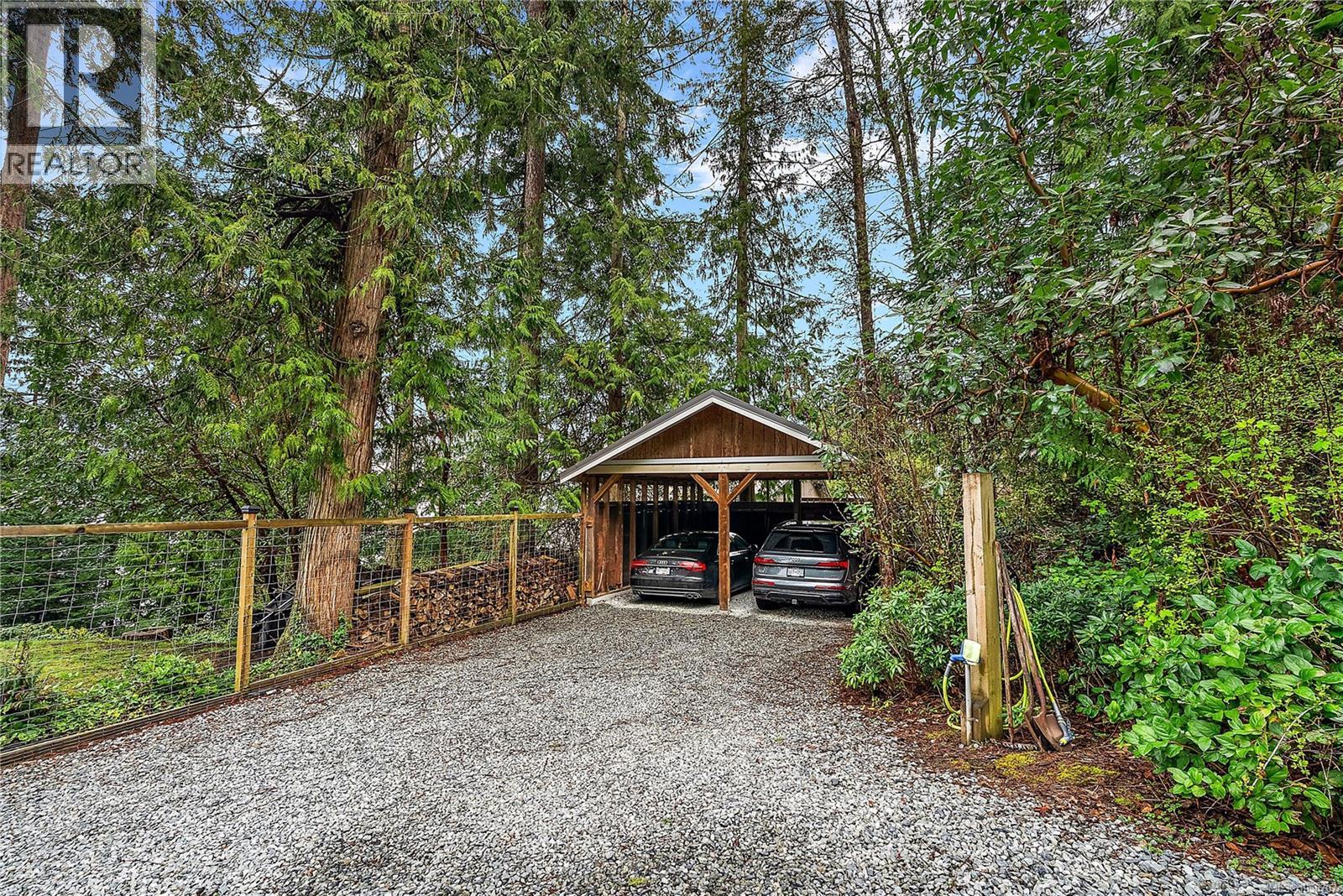 976 Lands End Rd Property Photo 28