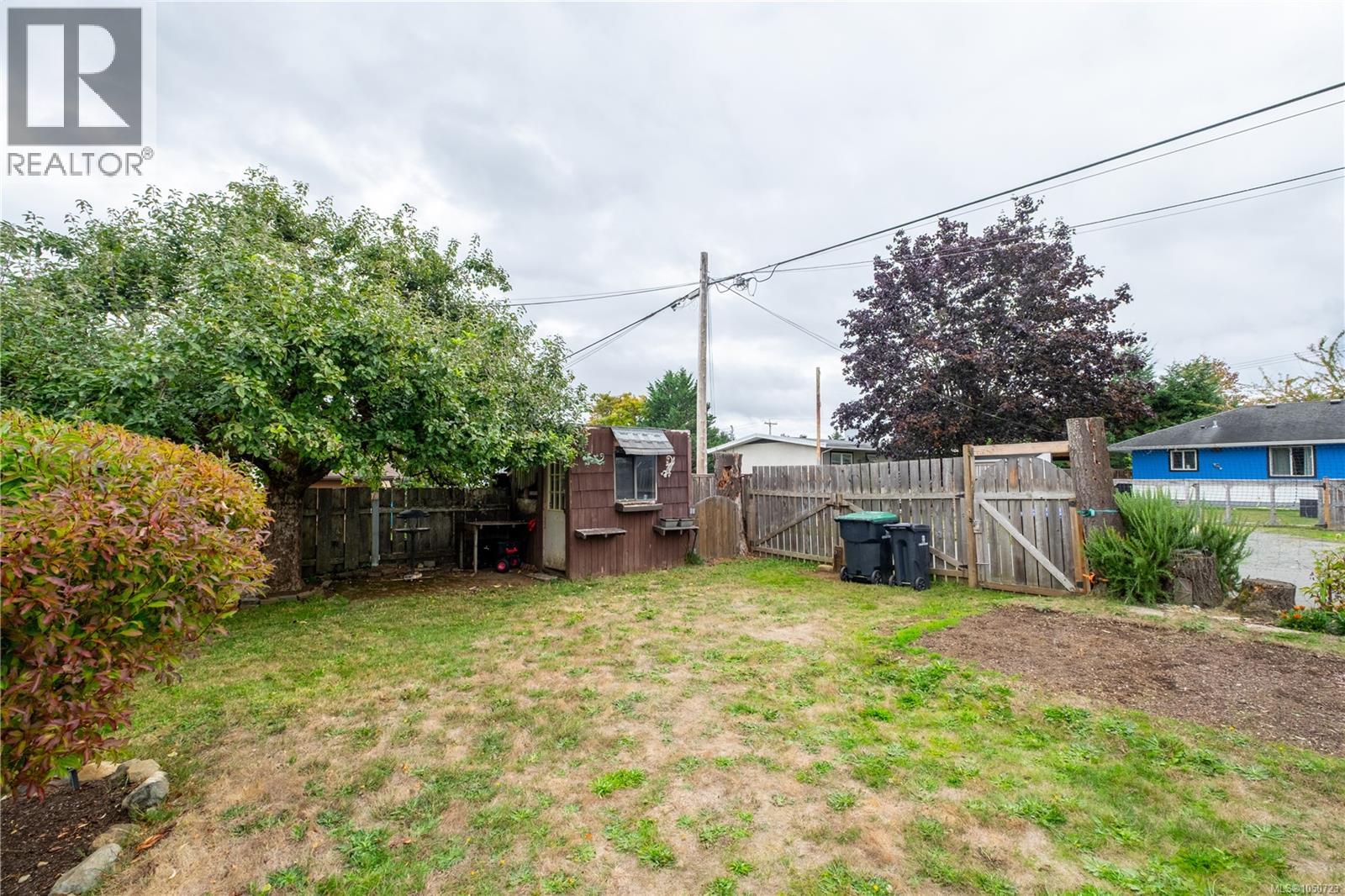 626 16th St Property Photo 10
