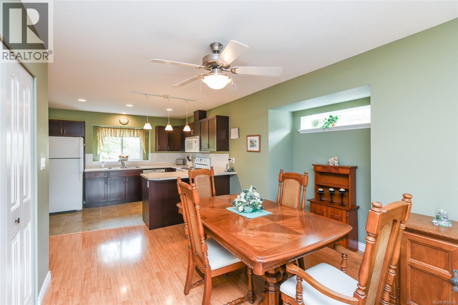 2237 Neptune Way Property Photo 17