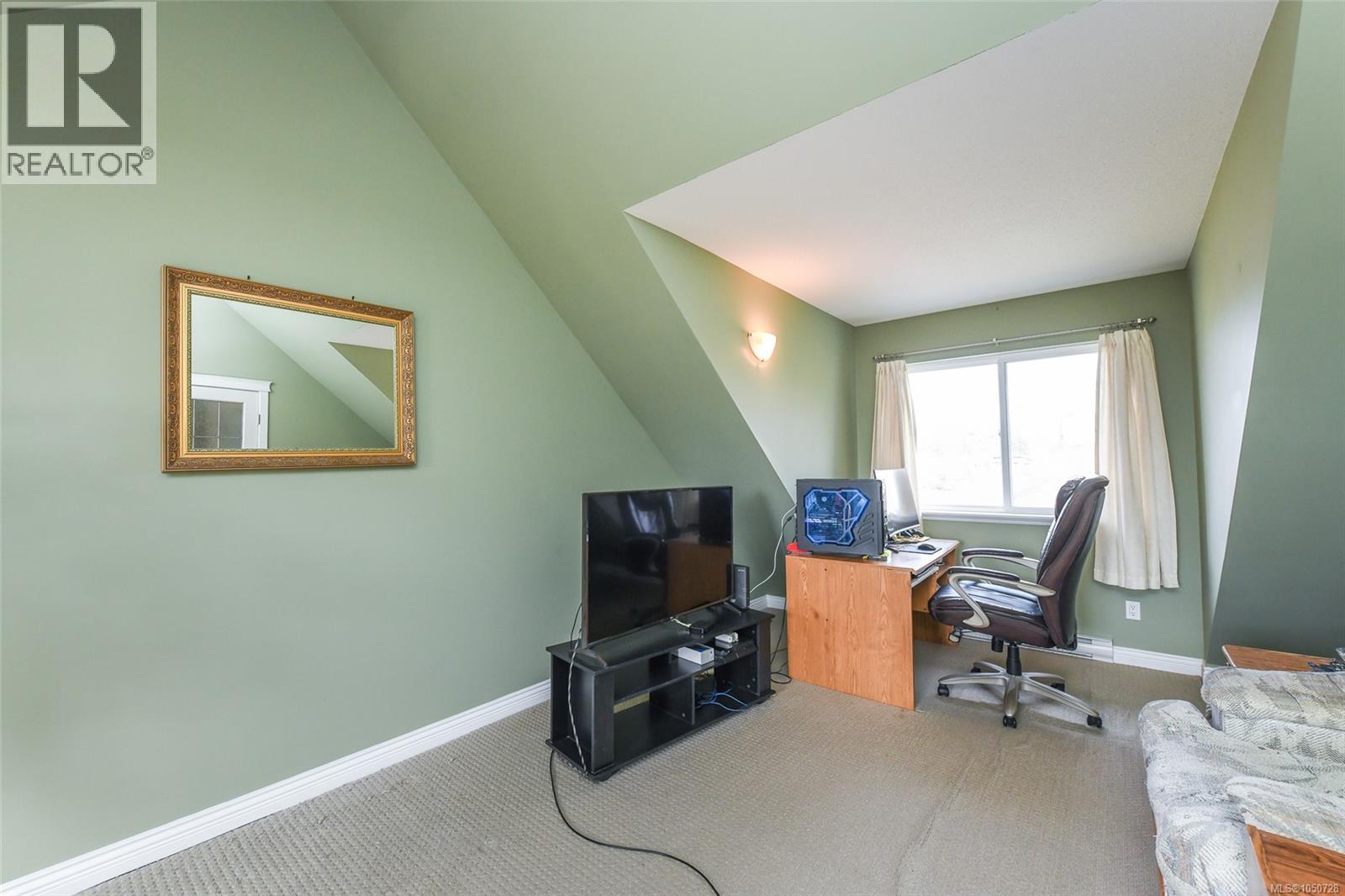 2237 Neptune Way Property Photo 22