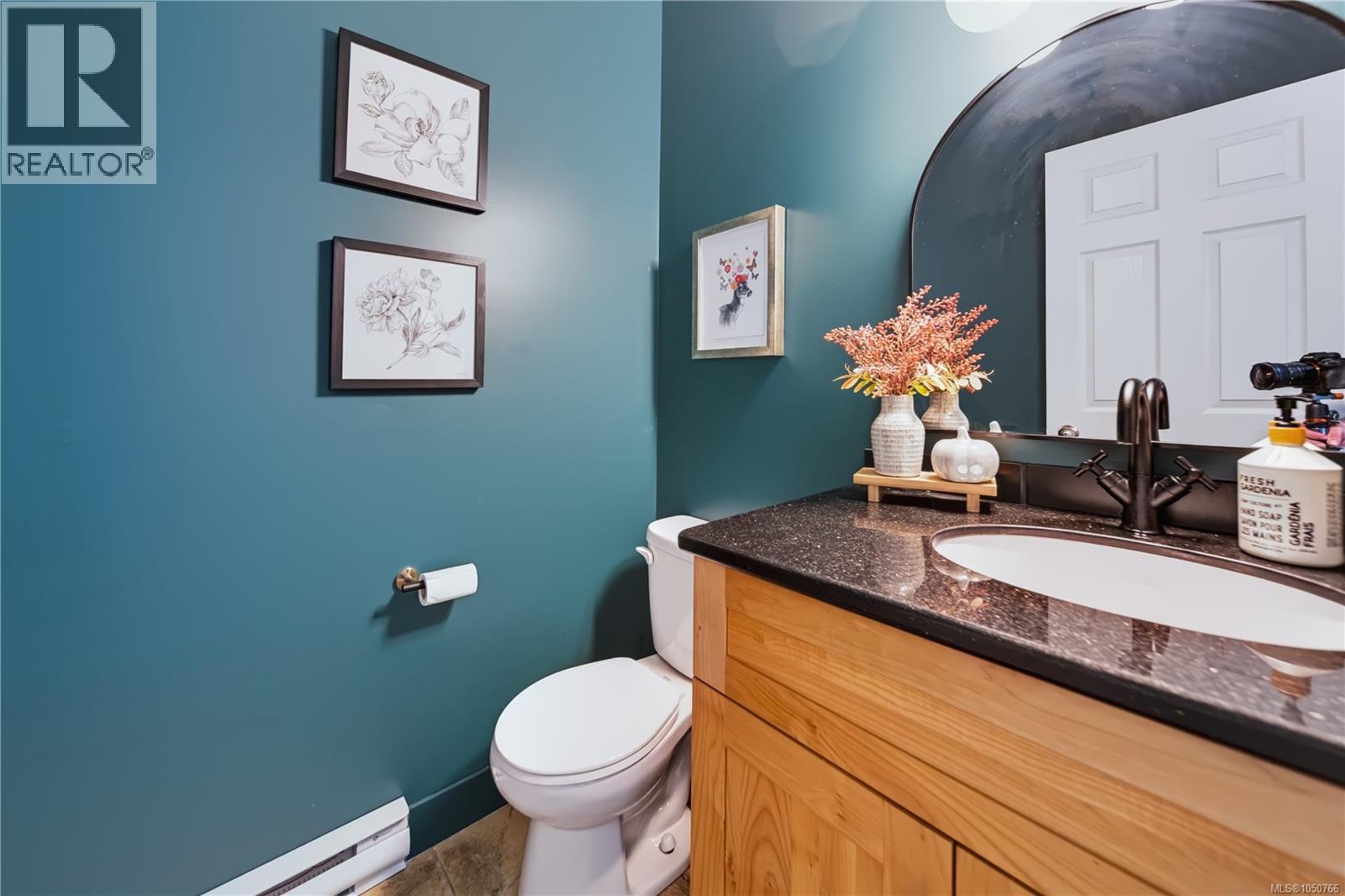 102 6057 Doumont Rd Property Photo 17