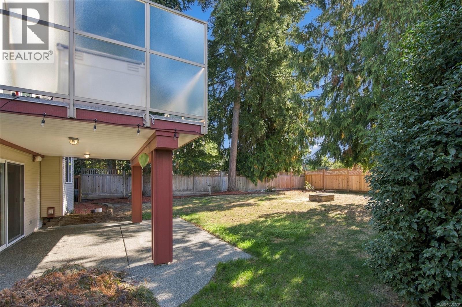 4310 Ashbury Pl Property Photo 10