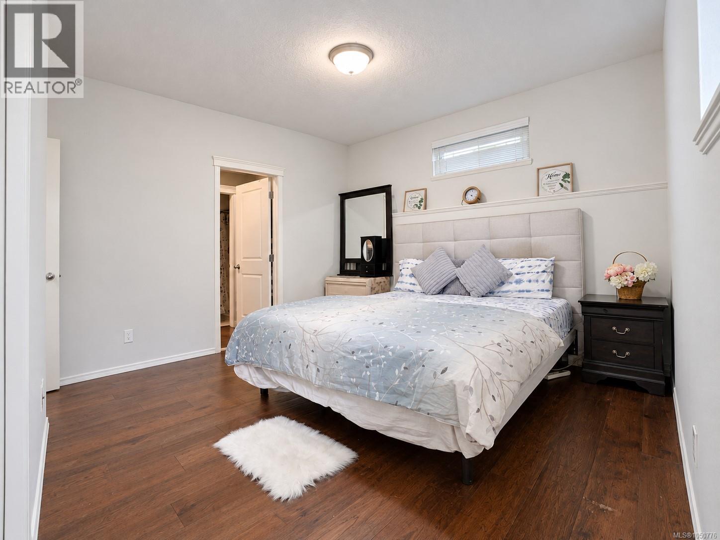 107 791 Station Ave Property Photo 5