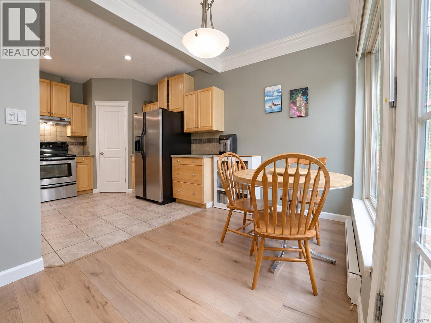 107 791 Station Ave Property Photo 10
