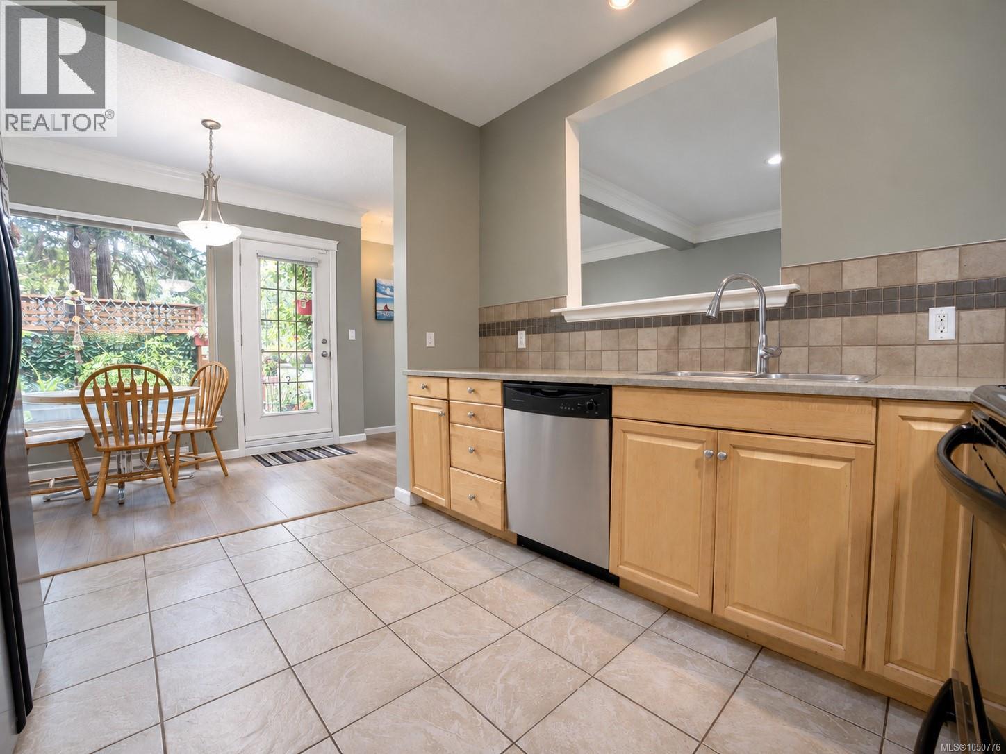 107 791 Station Ave Property Photo 12