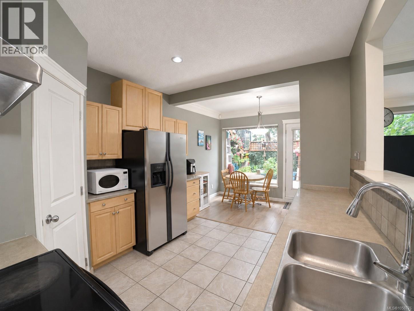 107 791 Station Ave Property Photo 13