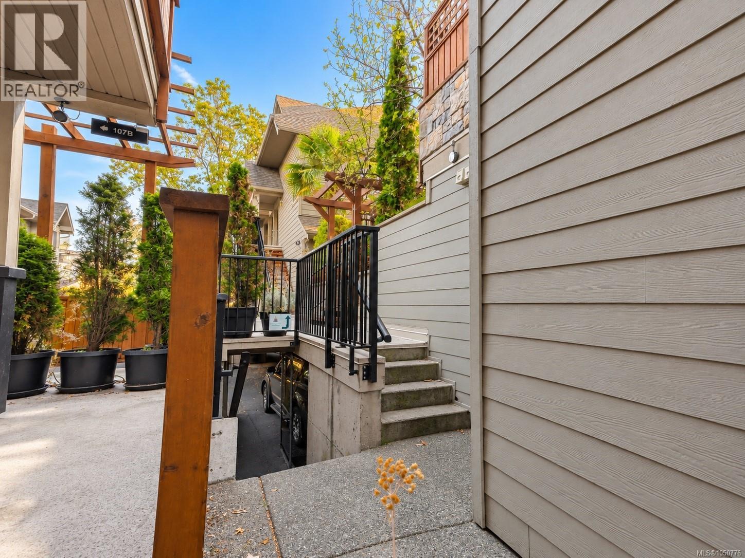 107 791 Station Ave Property Photo 32
