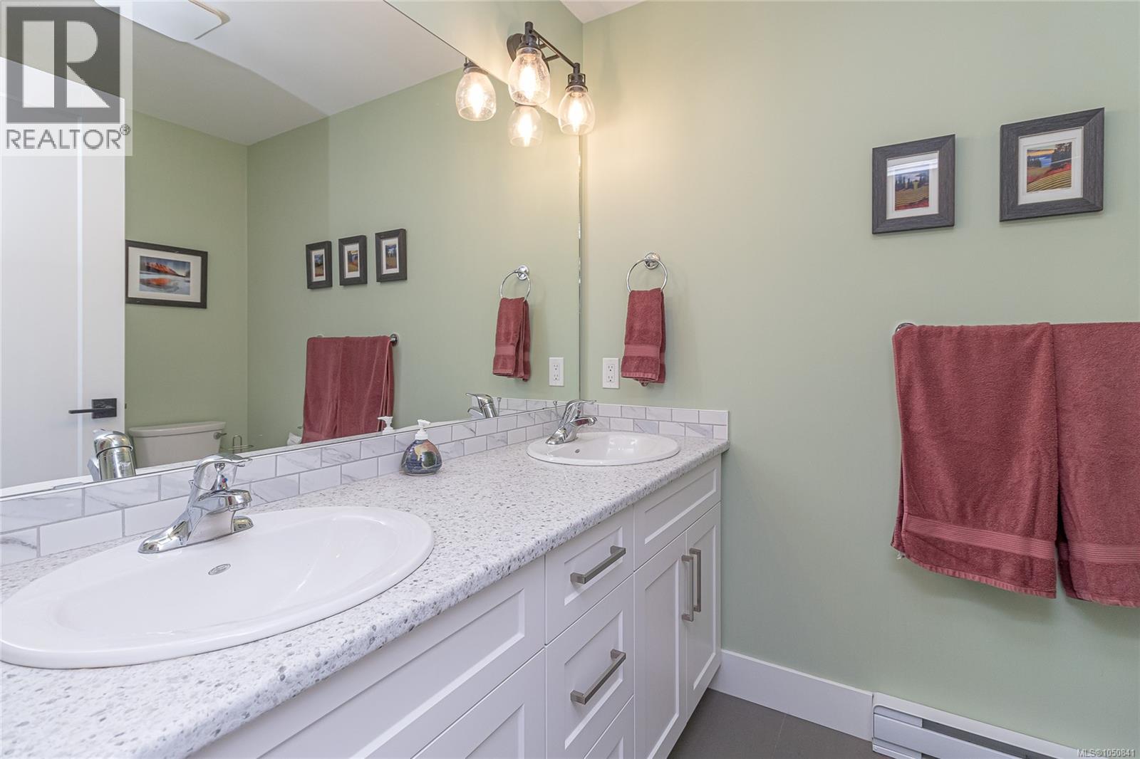 15 3195 Herons Way Property Photo 40