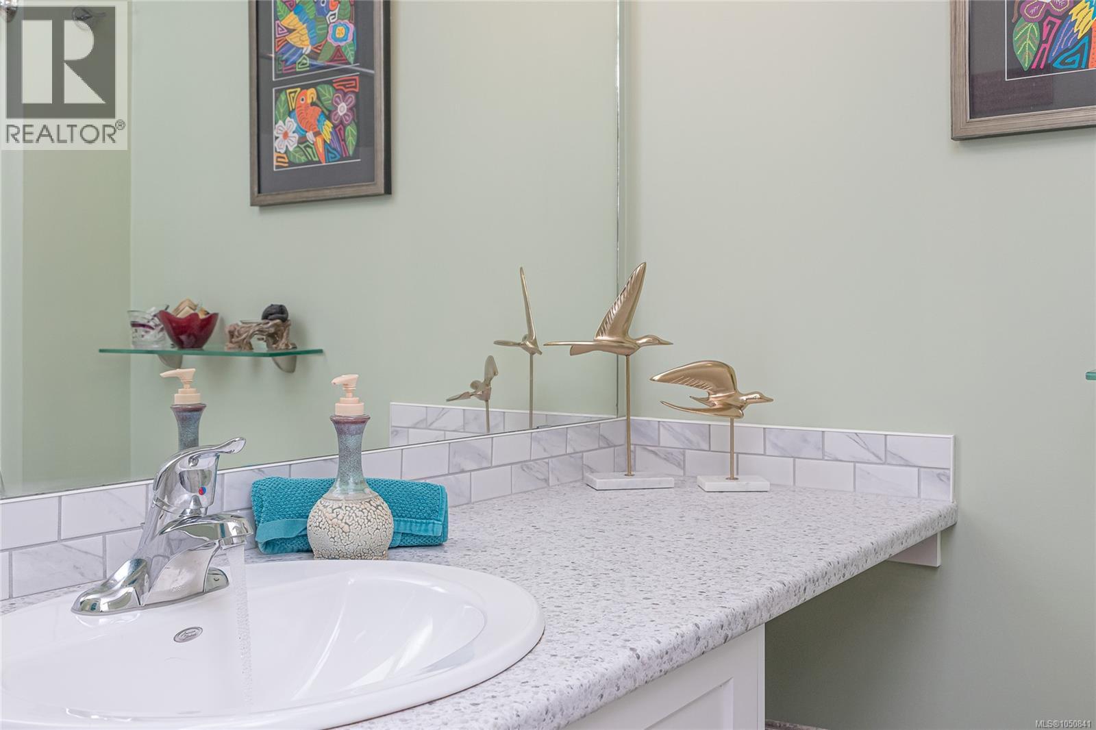 15 3195 Herons Way Property Photo 47