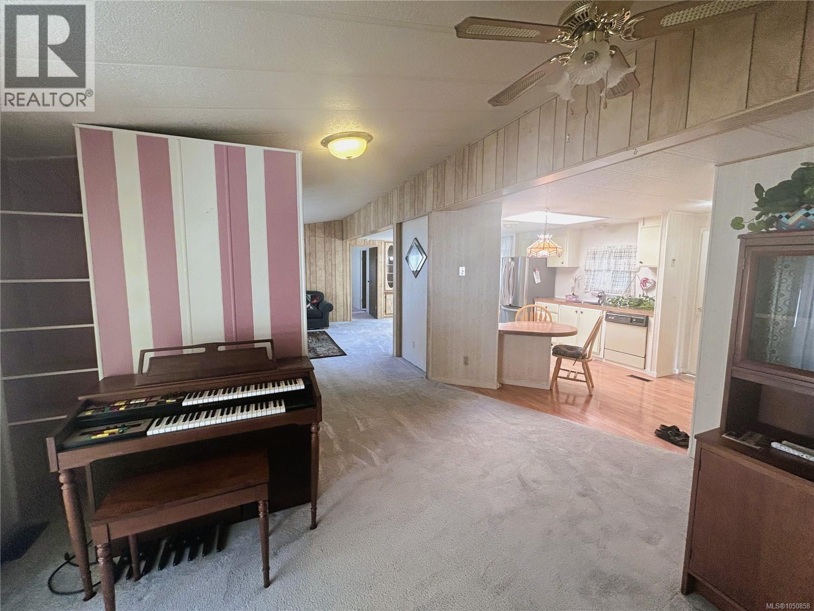 78 3497 Gibbins Rd Property Photo 7