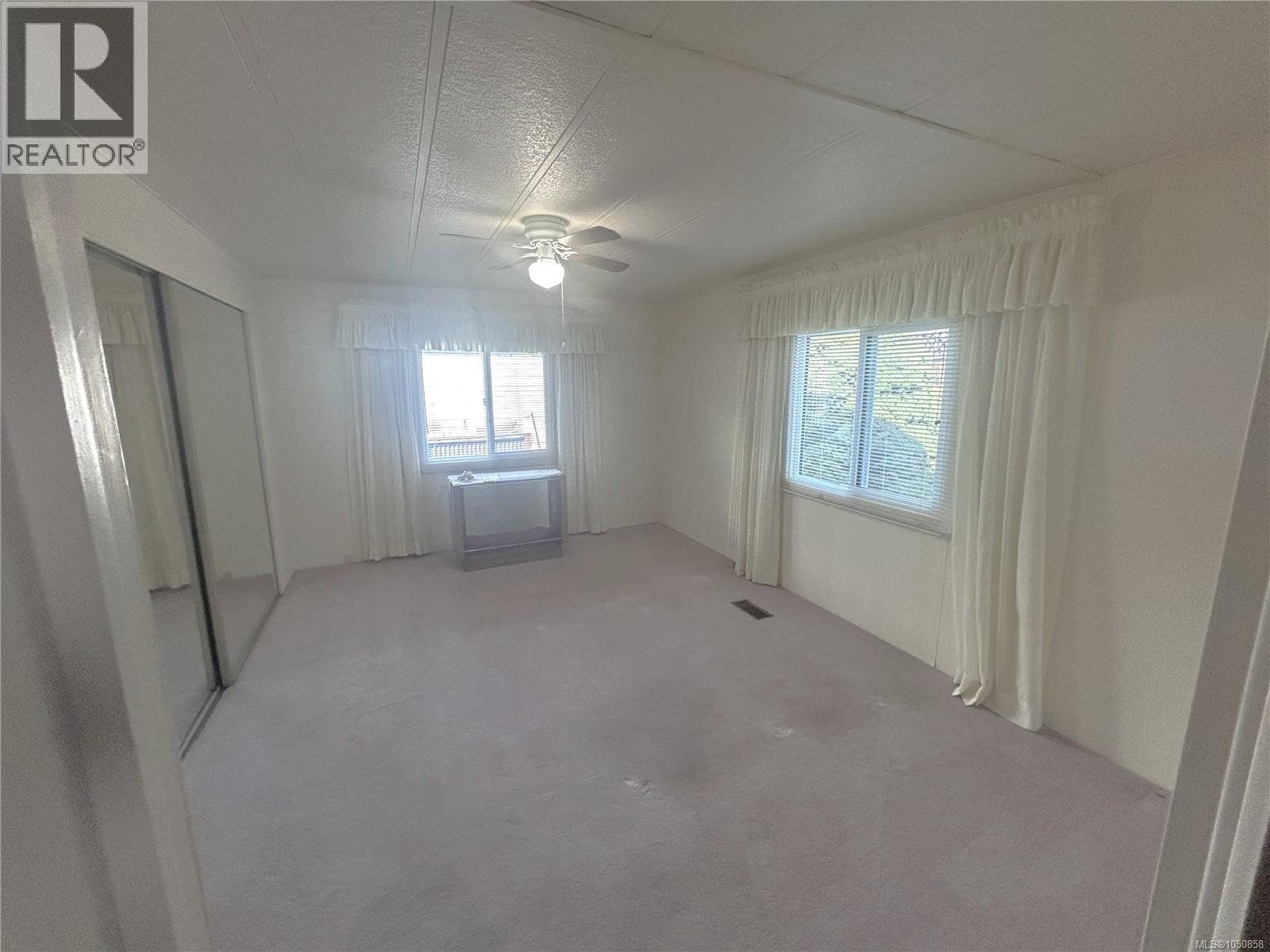 78 3497 Gibbins Rd Property Photo 8
