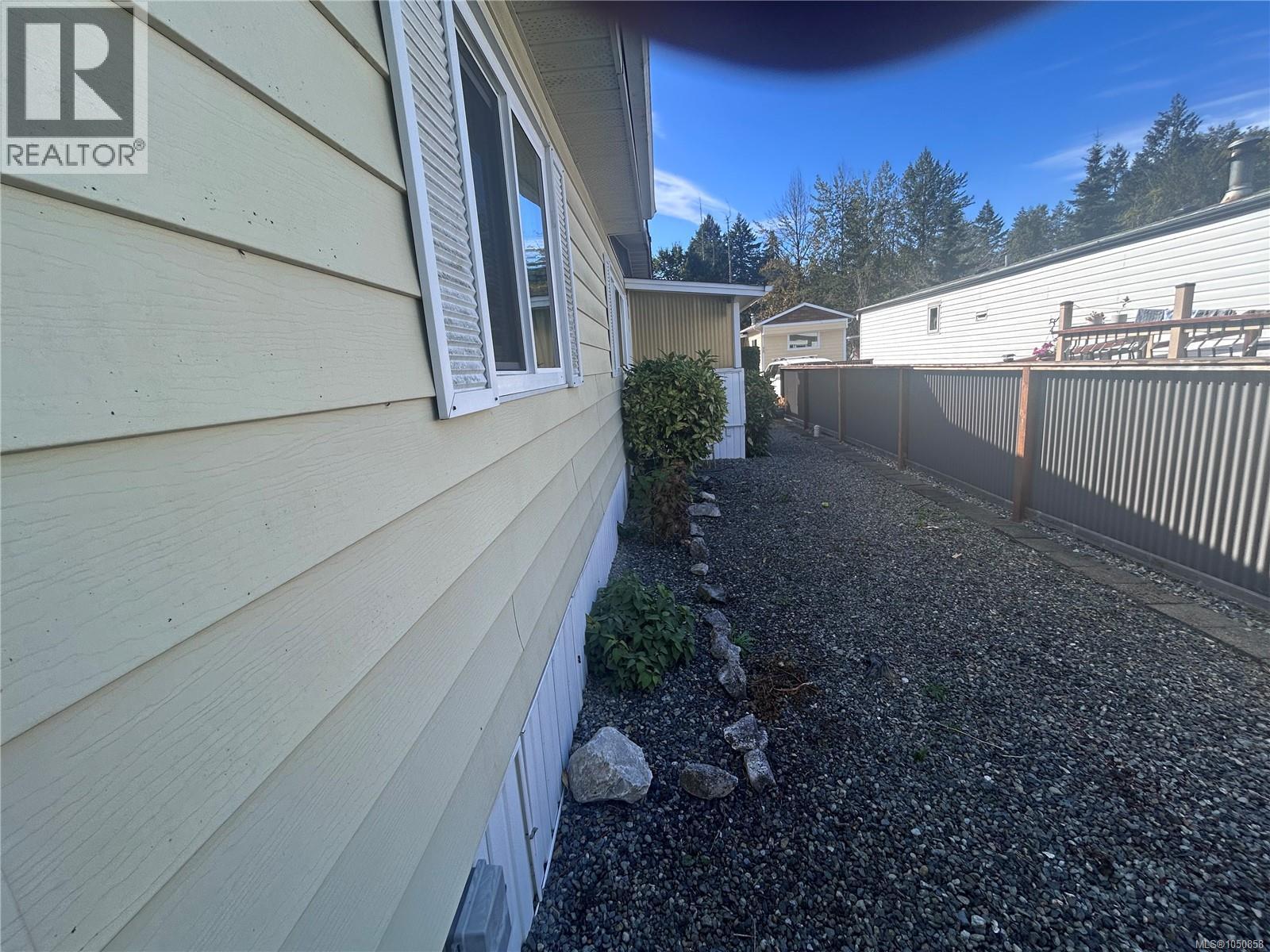 78 3497 Gibbins Rd Property Photo 20