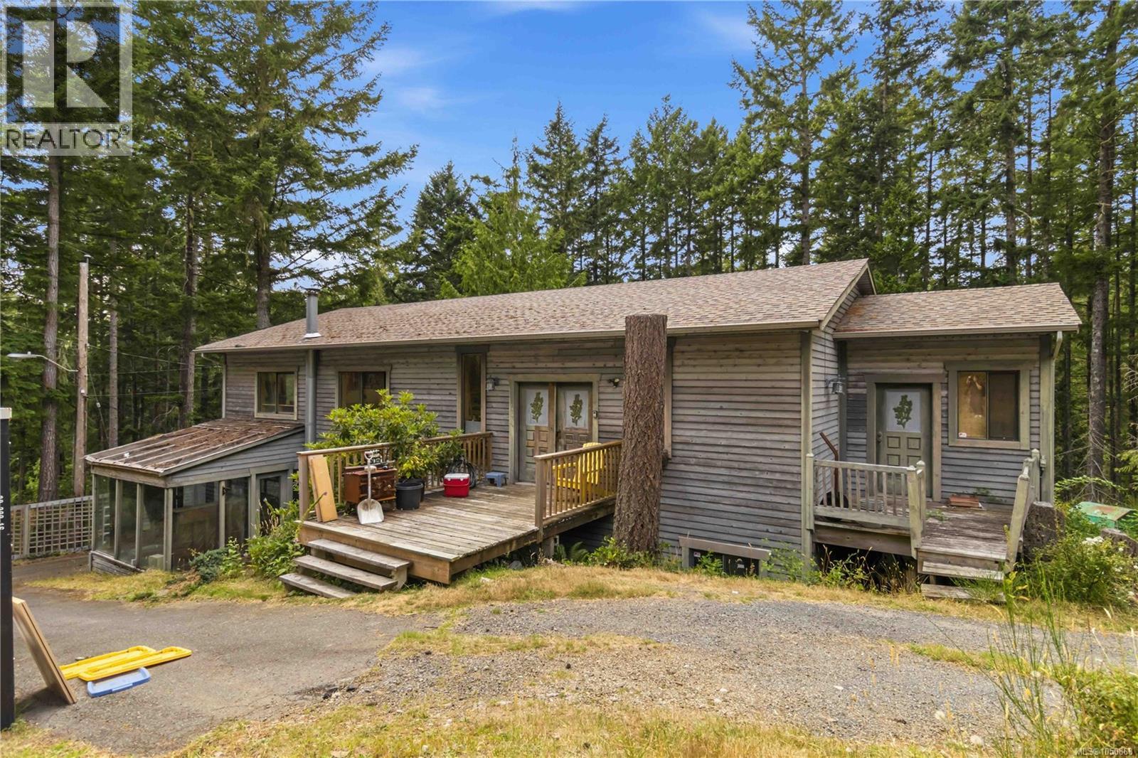 4731 Mcvicker Rd Property Photo 1