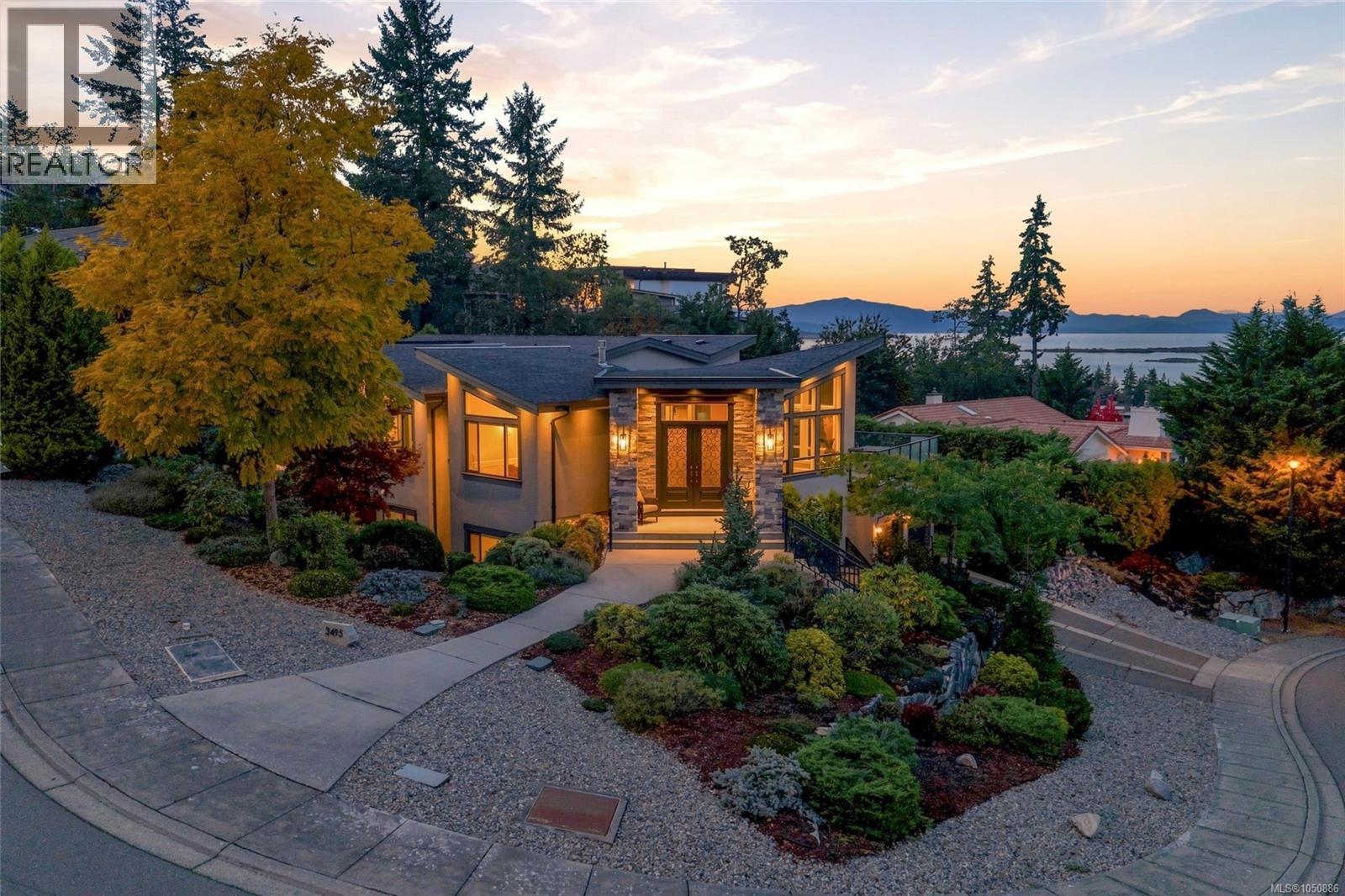 3495 Simmons Pl Photo de la propriété 1