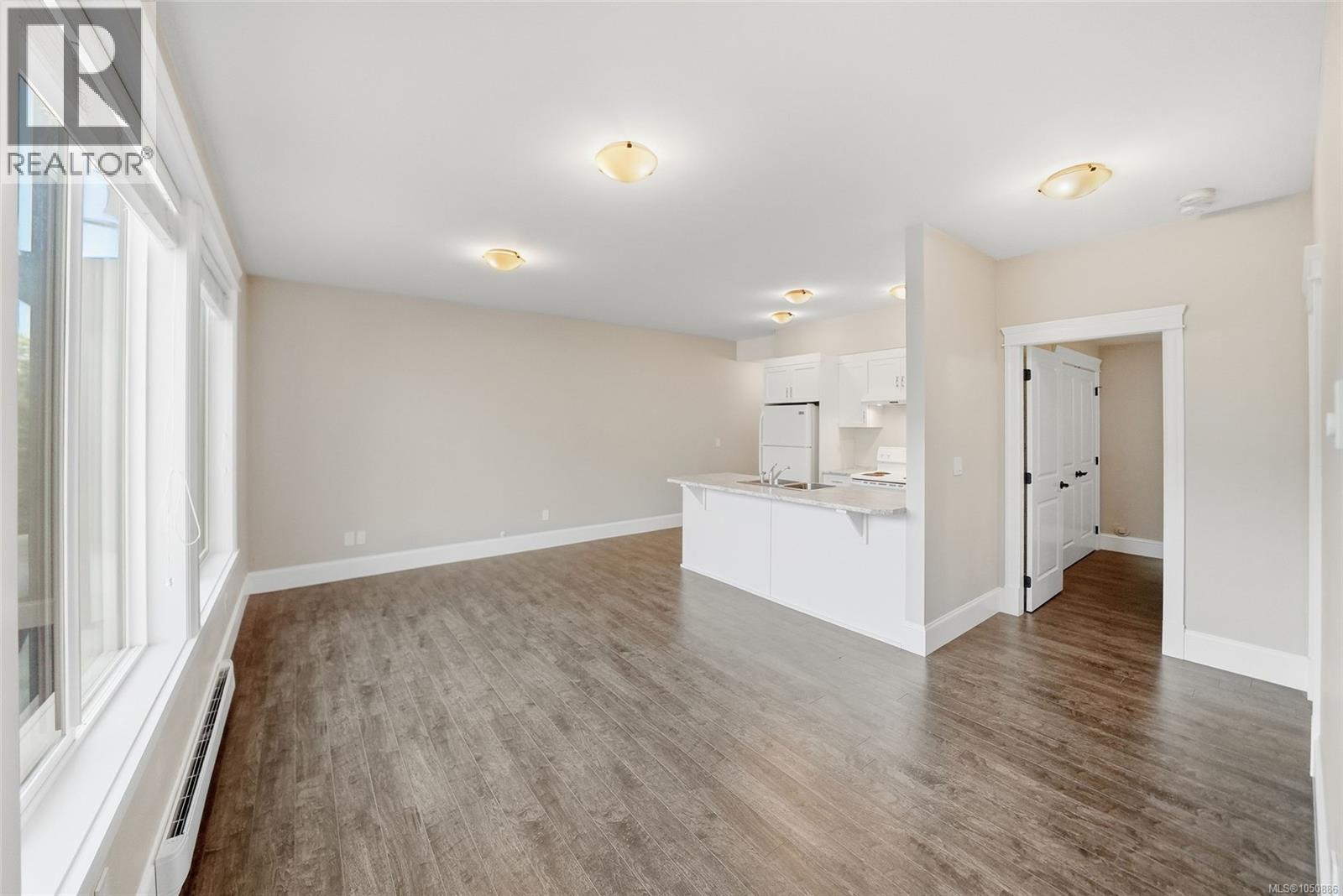 3495 Simmons Pl Property Photo 43