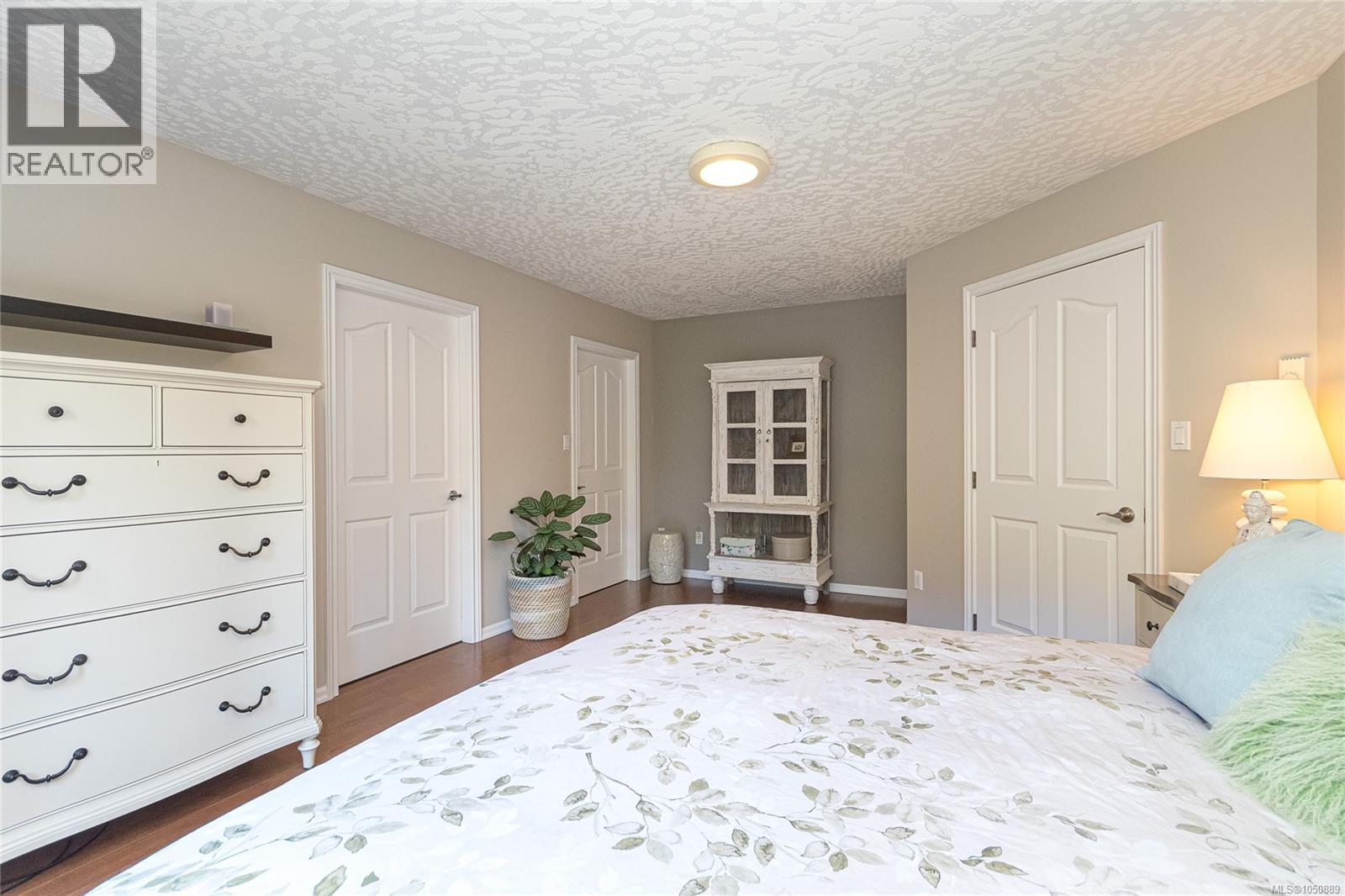 8593 Kingcome Cres Property Photo 20