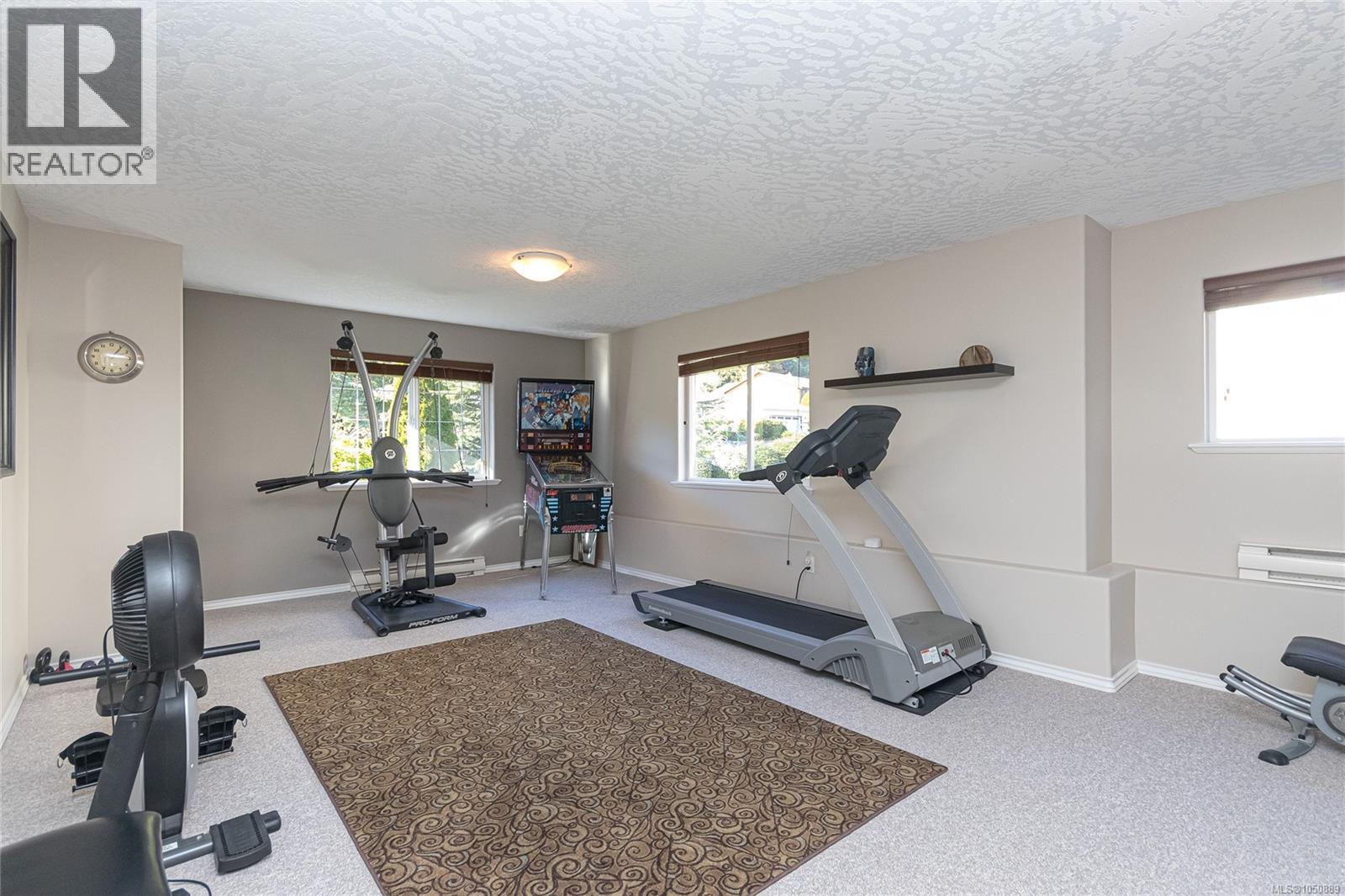 8593 Kingcome Cres Property Photo 22