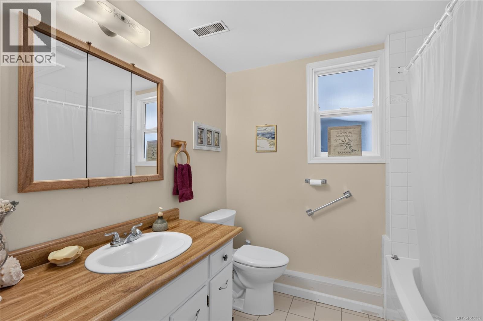 3798 Laurel Dr Property Photo 54
