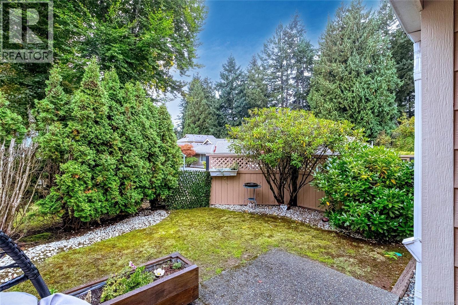 6064 Lionel Cres Property Photo 26