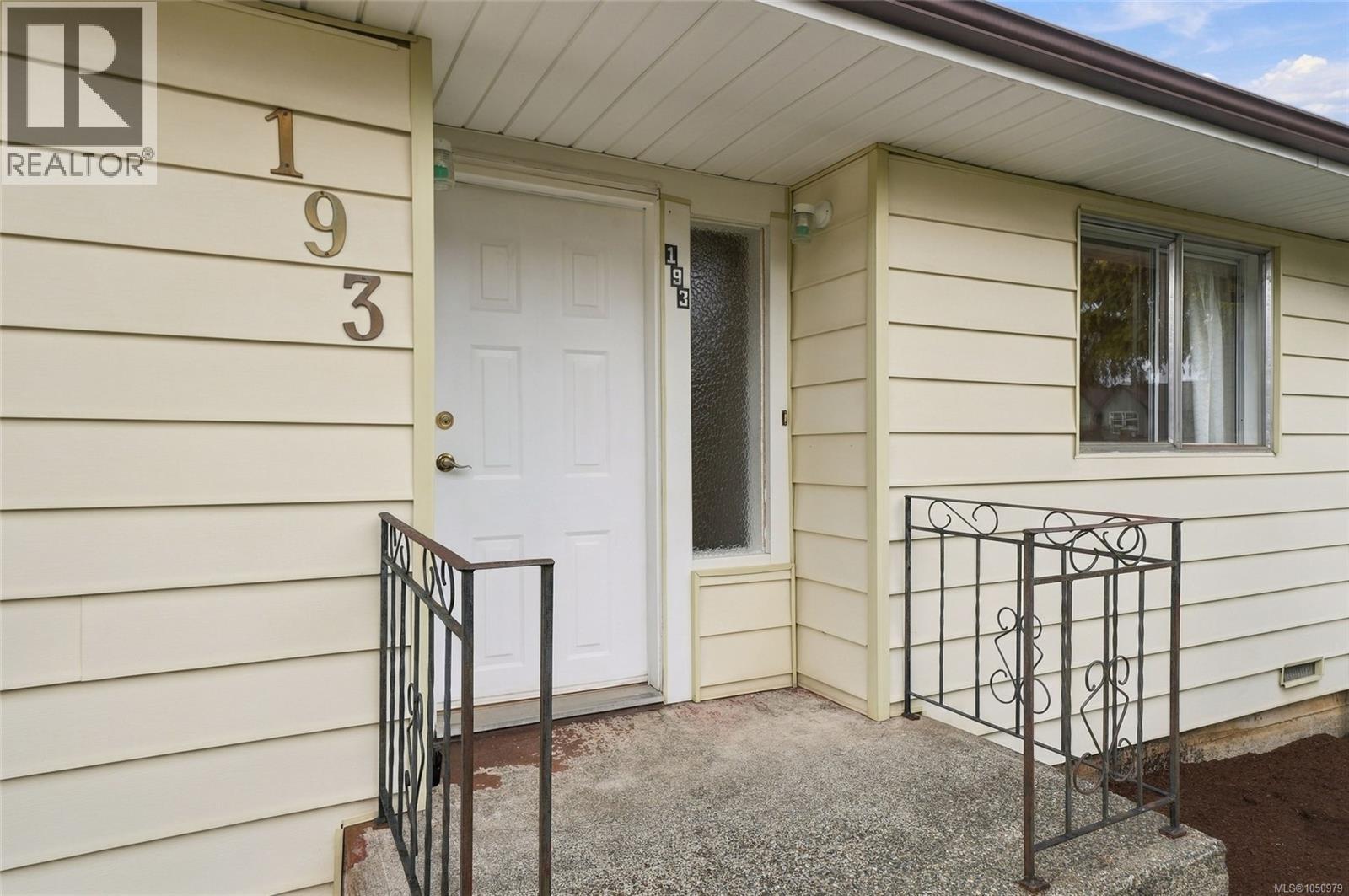 193 Corfield St Property Photo 4