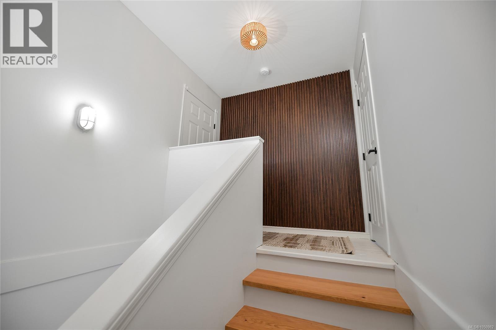 505 Bayview Dr Property Photo 25