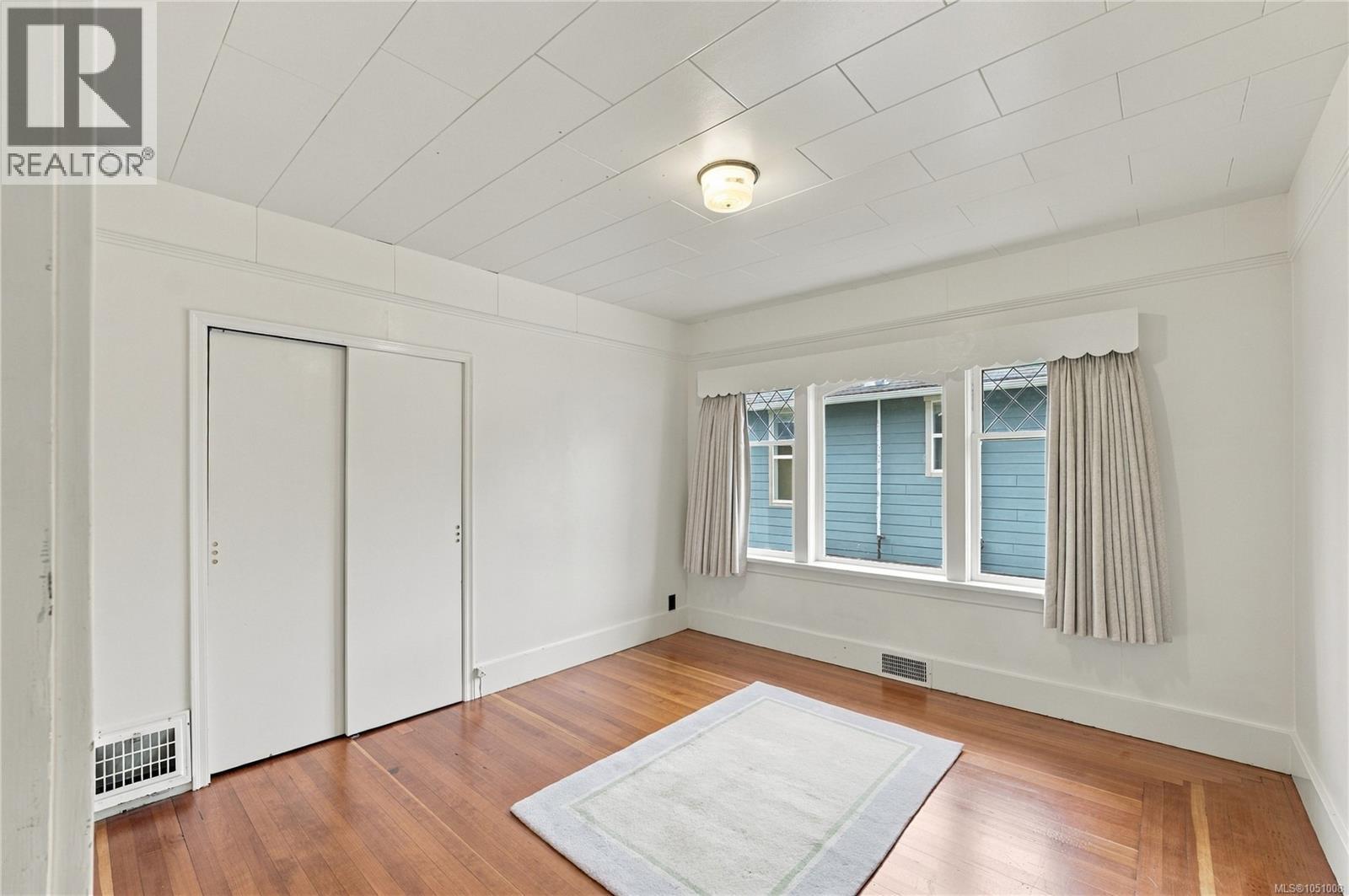 432 Buller St Property Photo 17