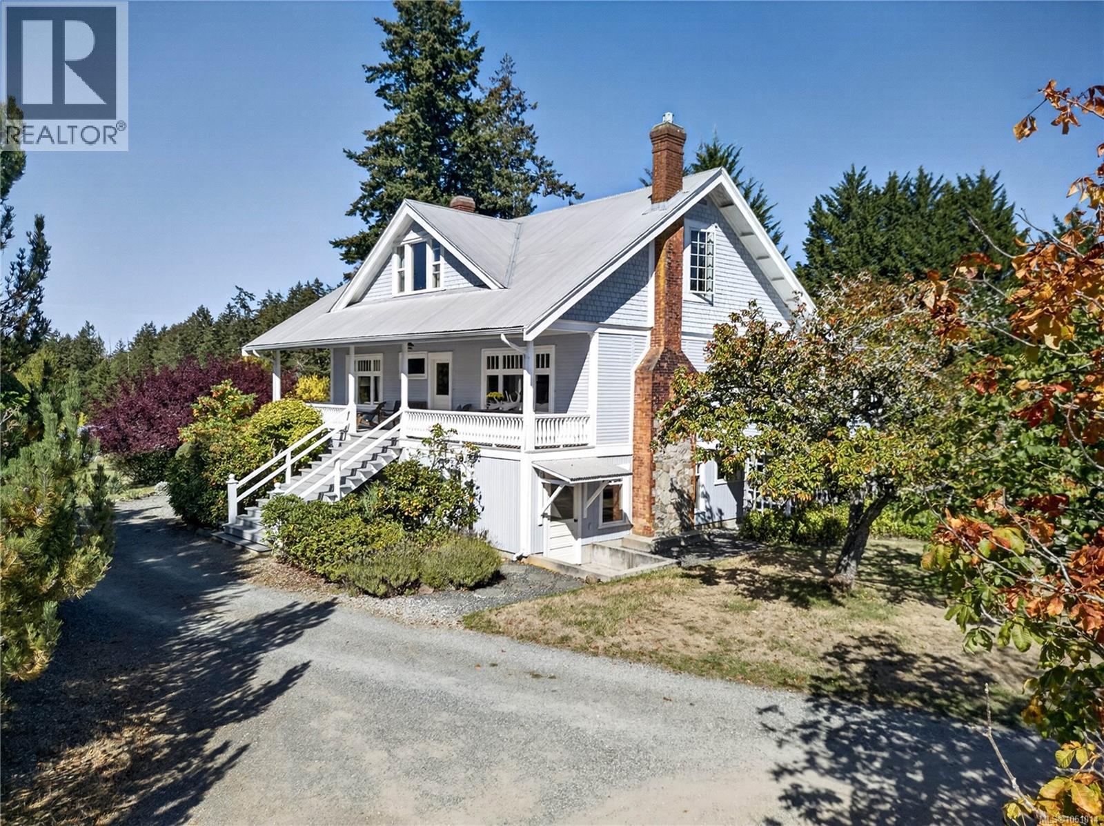 800 Lower Ganges Rd Property Photo 4