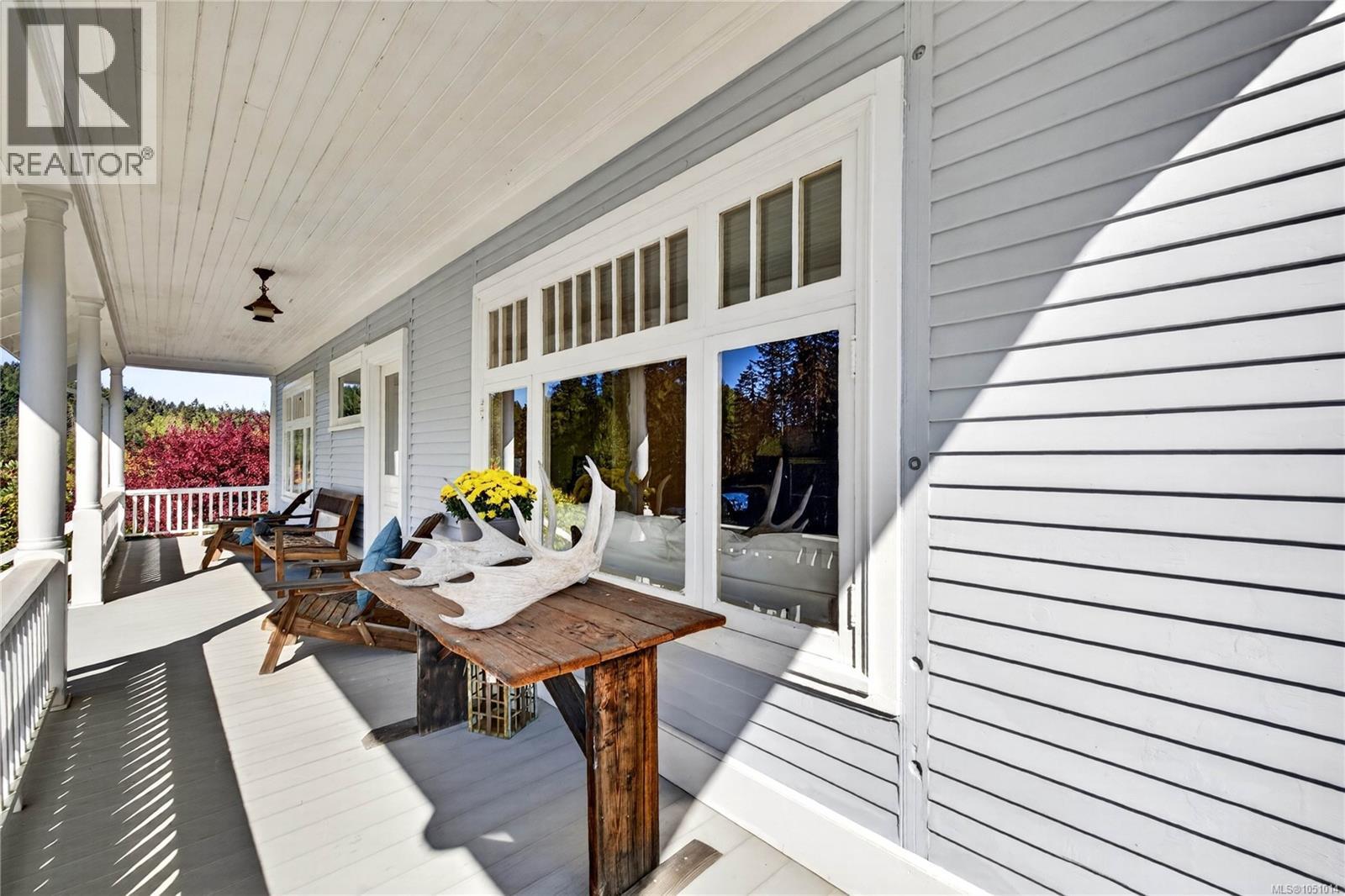 800 Lower Ganges Rd Property Photo 8