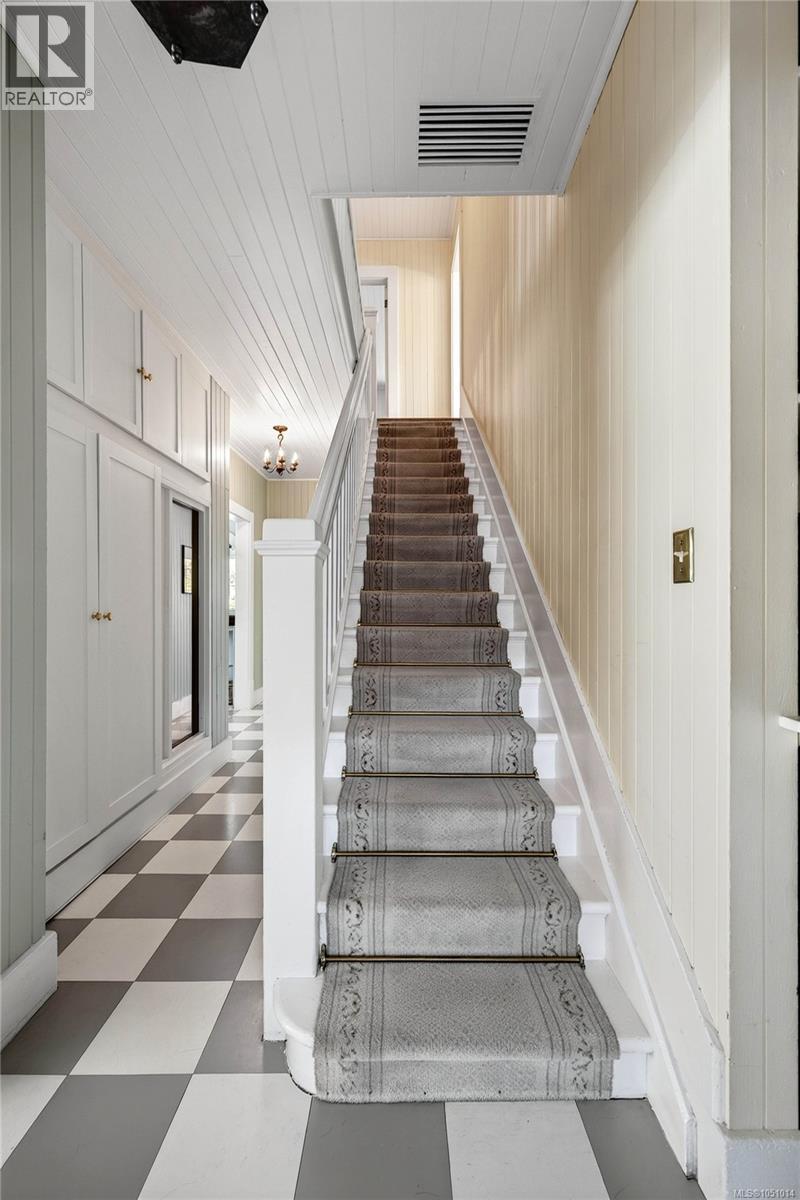 800 Lower Ganges Rd Property Photo 24