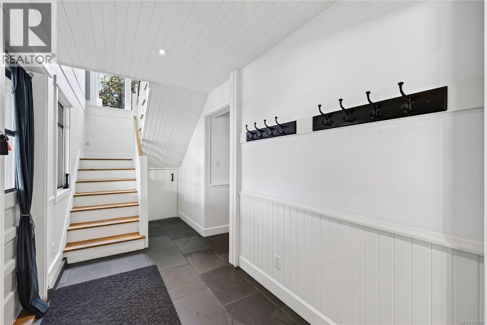 800 Lower Ganges Rd Property Photo 32