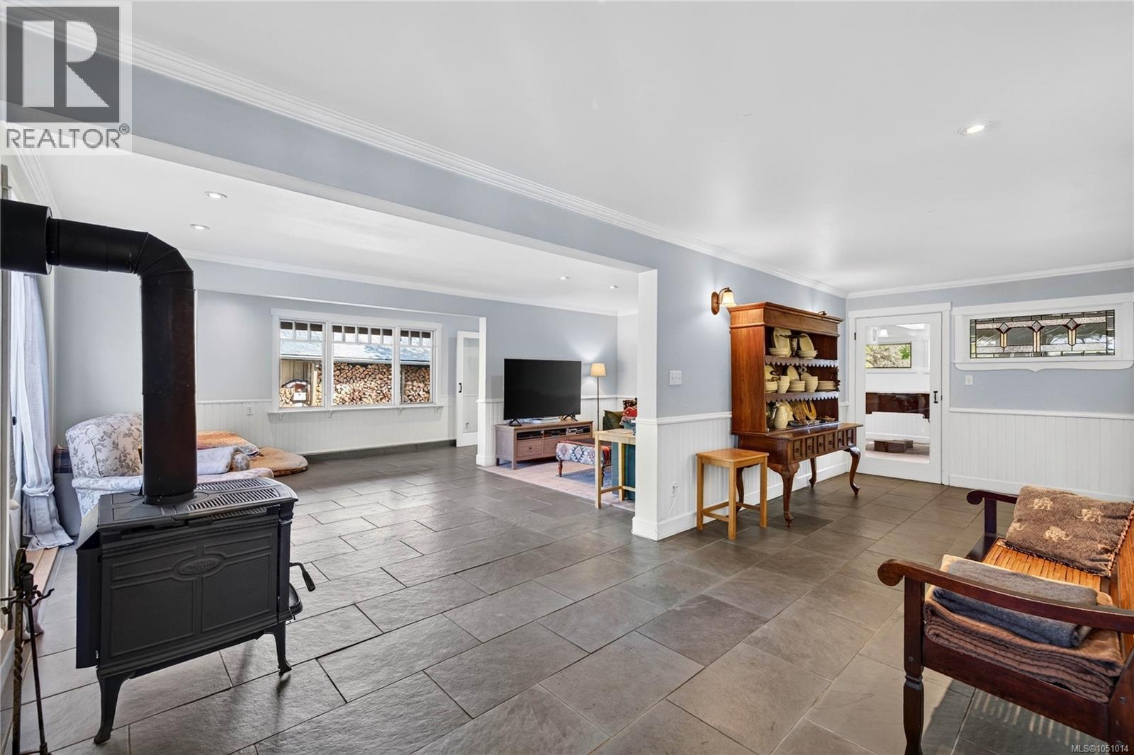 800 Lower Ganges Rd Property Photo 36