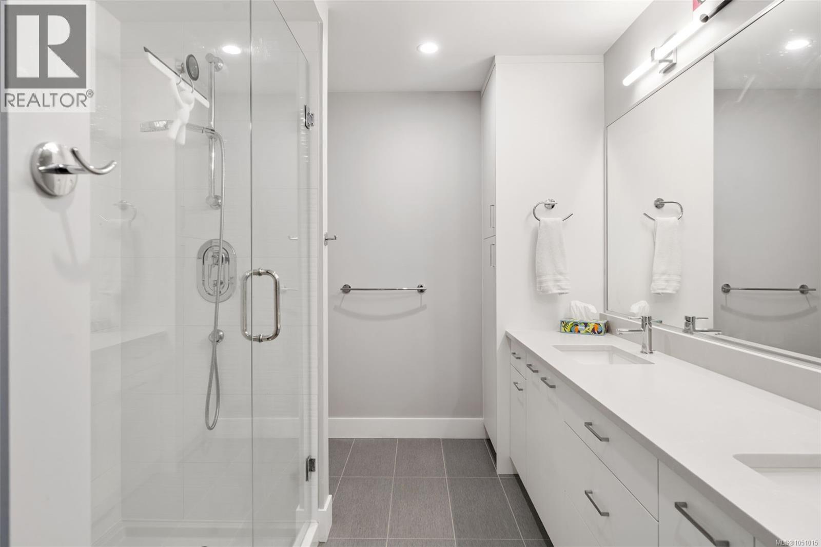 2923 Constellation Ave Property Photo 24