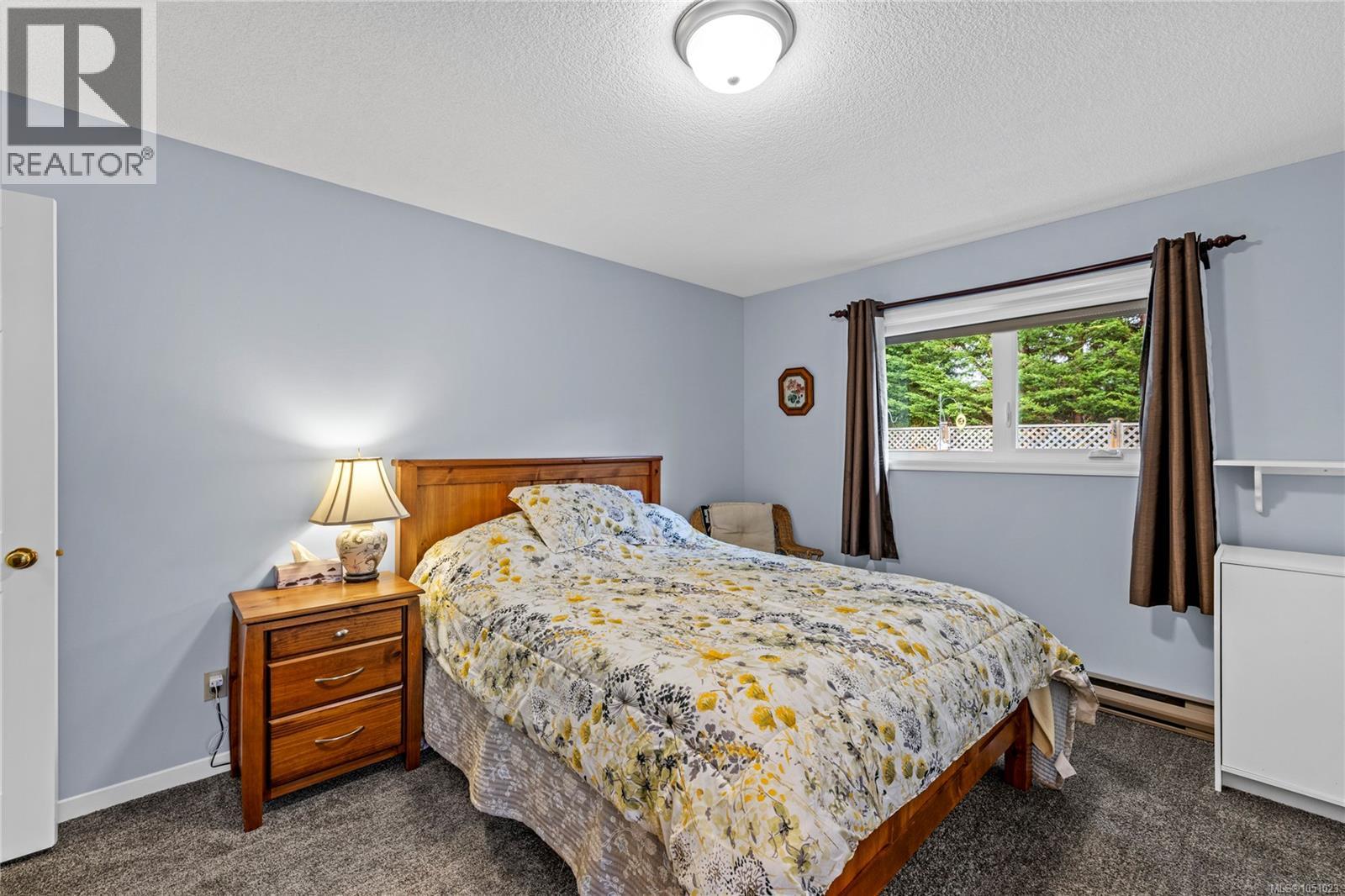 834 Redonda Pl Property Photo 8