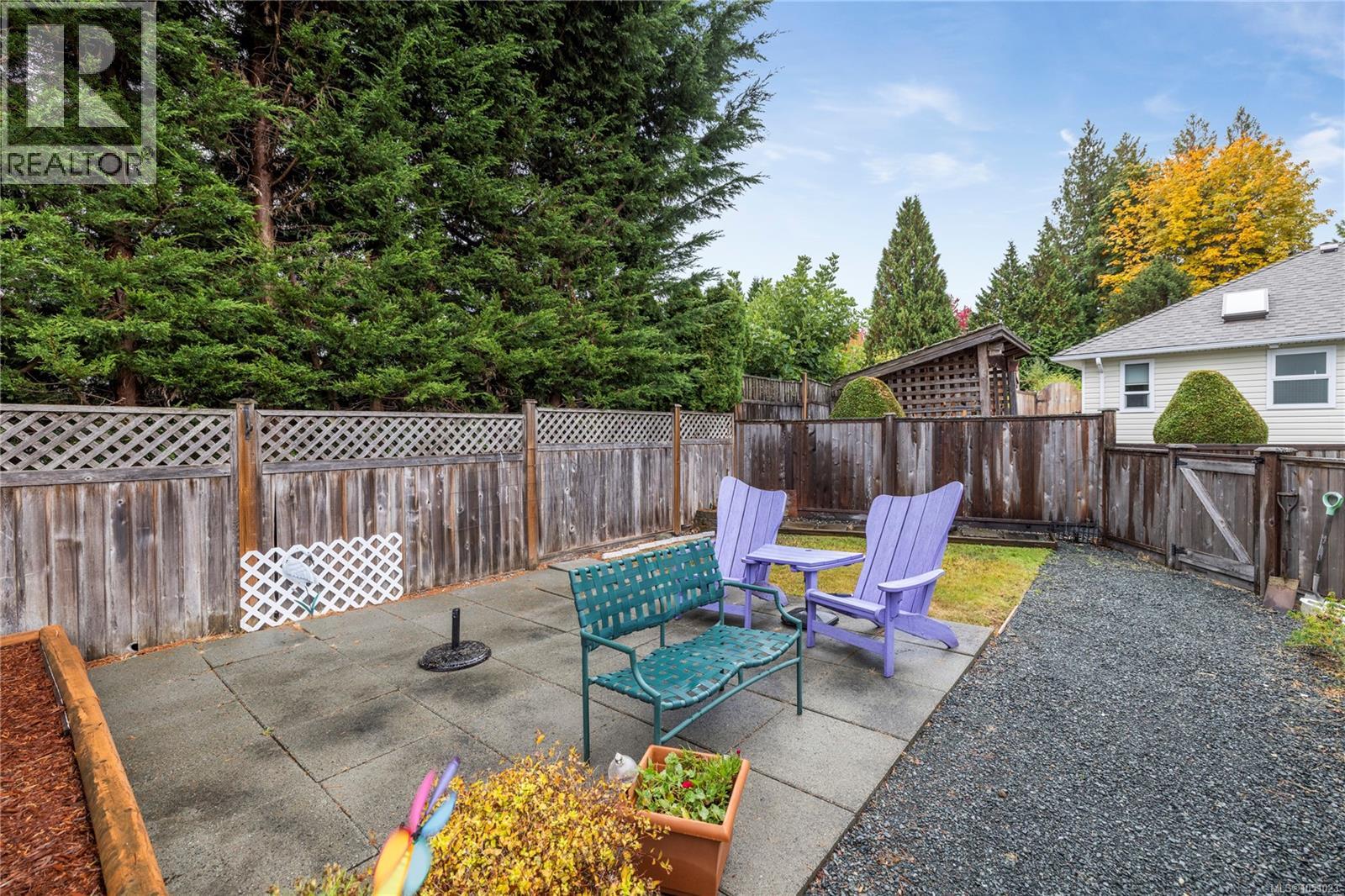 834 Redonda Pl Property Photo 21