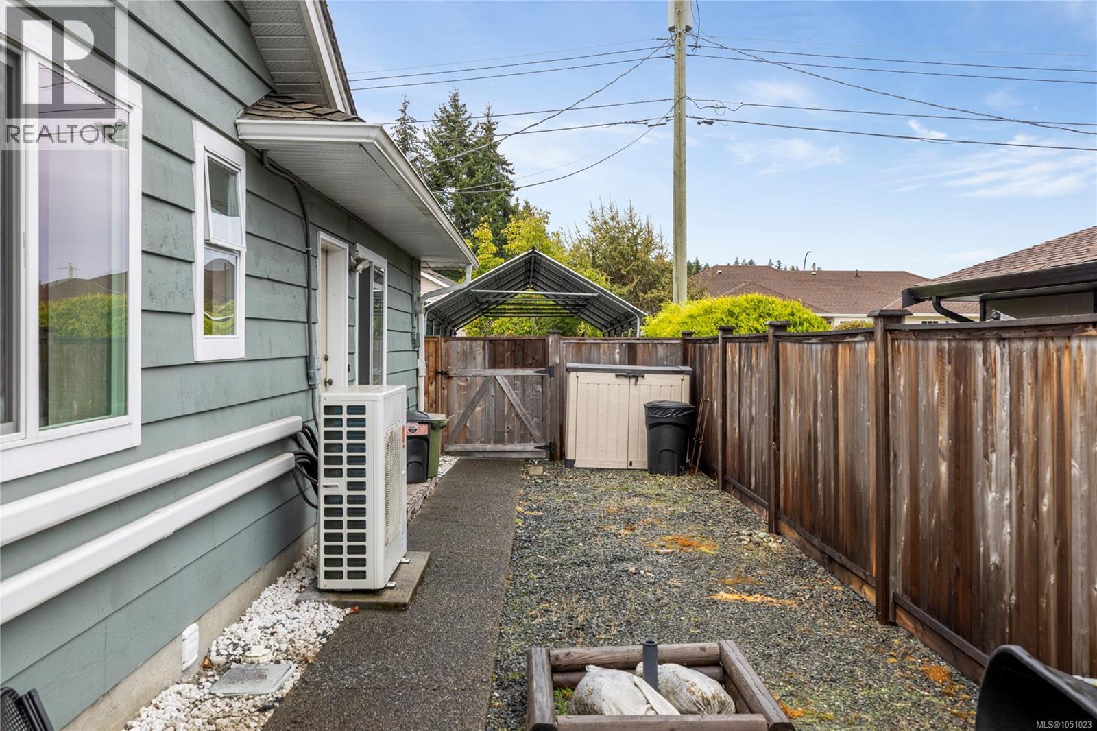 834 Redonda Pl Property Photo 22