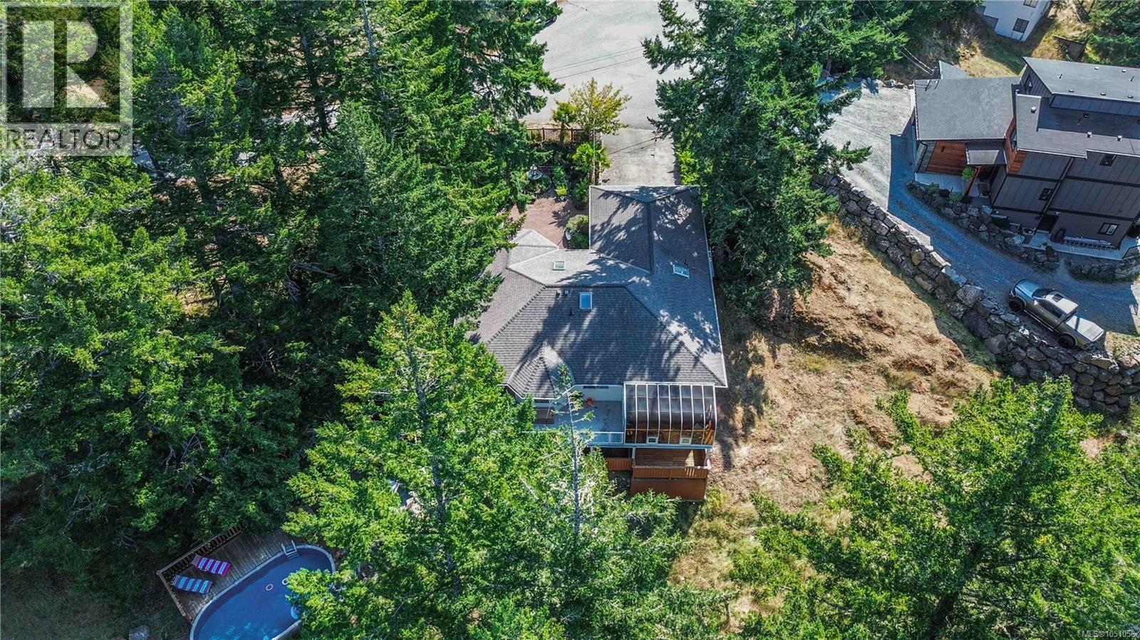646 Cains Way Property Photo 1