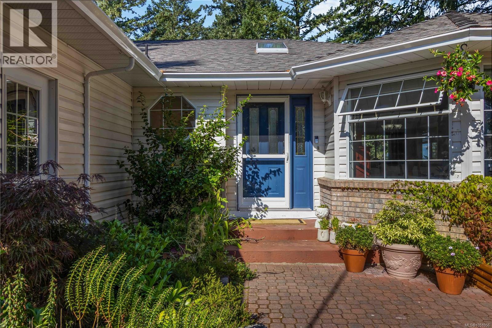 646 Cains Way Property Photo 10