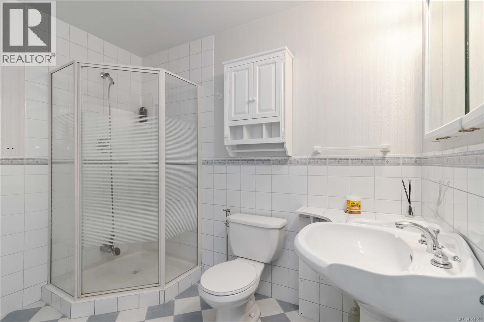 646 Cains Way Property Photo 36