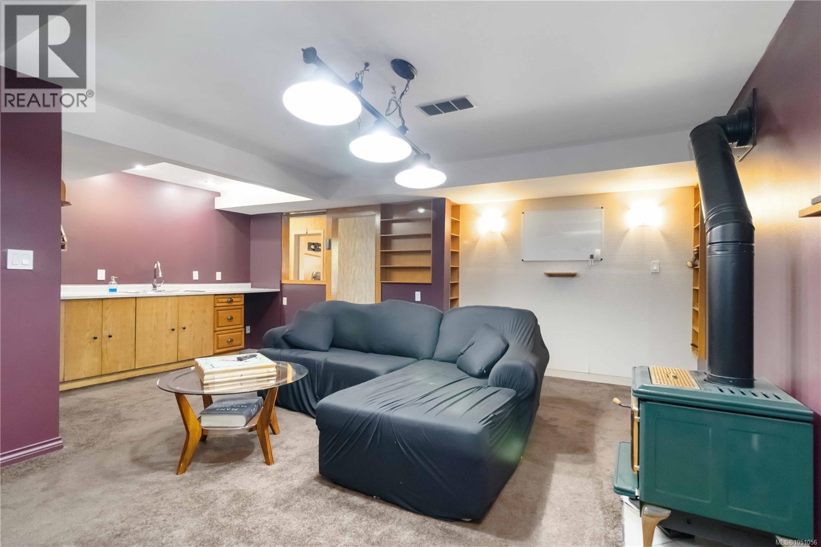 646 Cains Way Property Photo 41