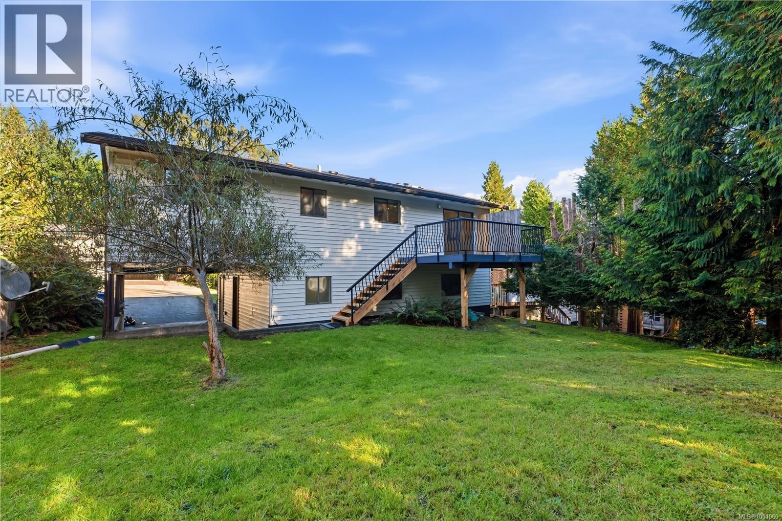 1258 Rupert Rd Property Photo 10