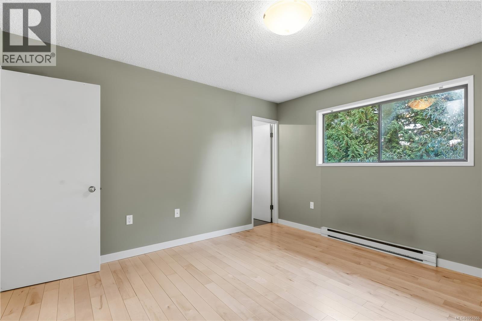 1258 Rupert Rd Property Photo 23