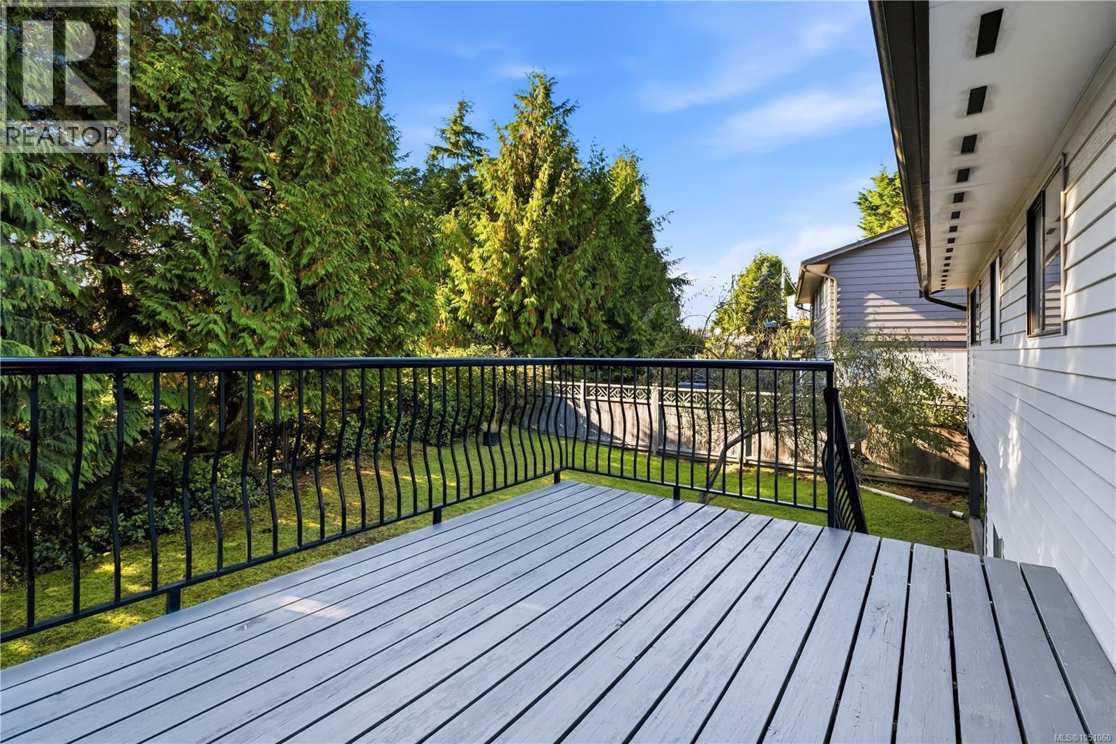 1258 Rupert Rd Property Photo 36
