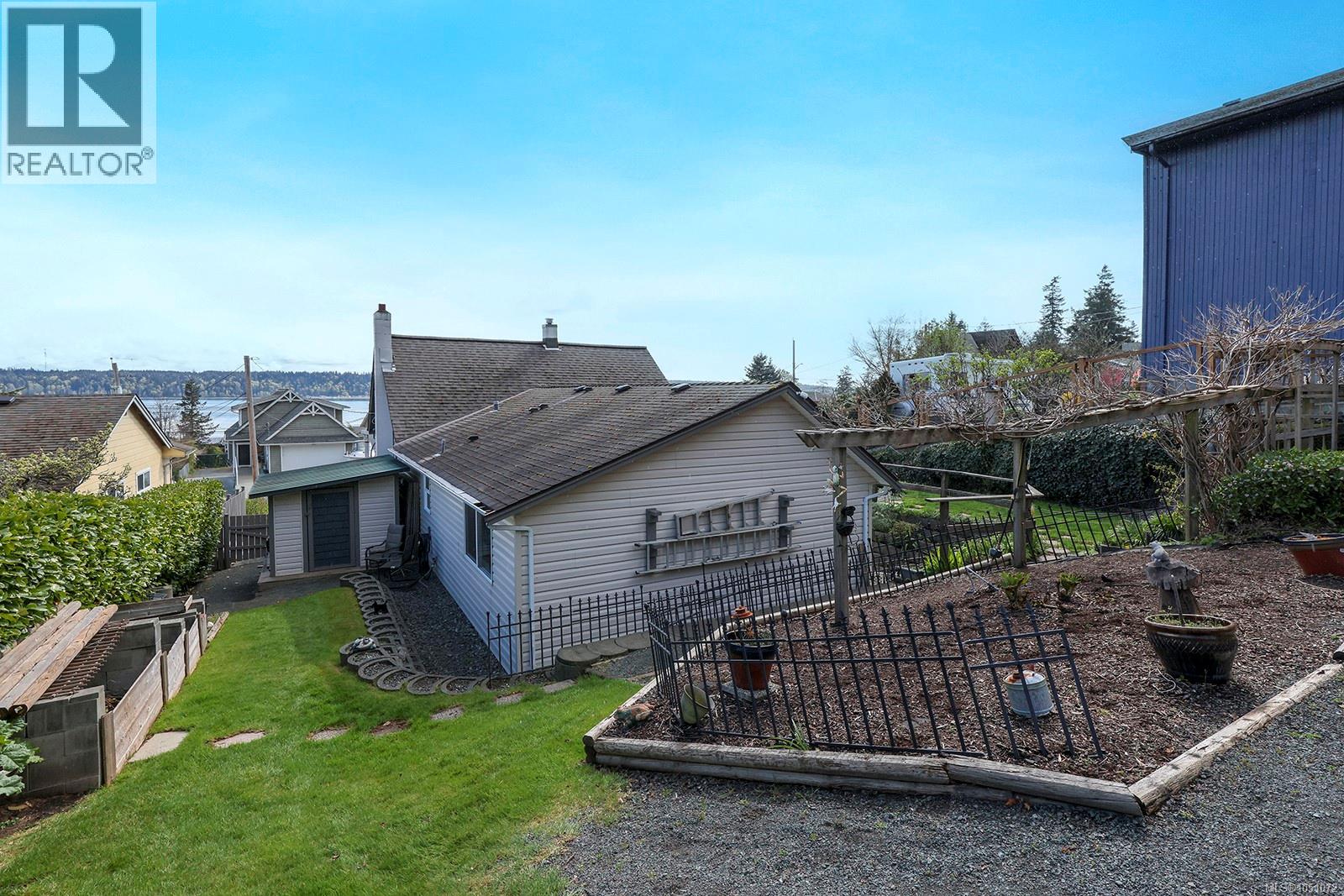 542 Thulin St Property Photo 41