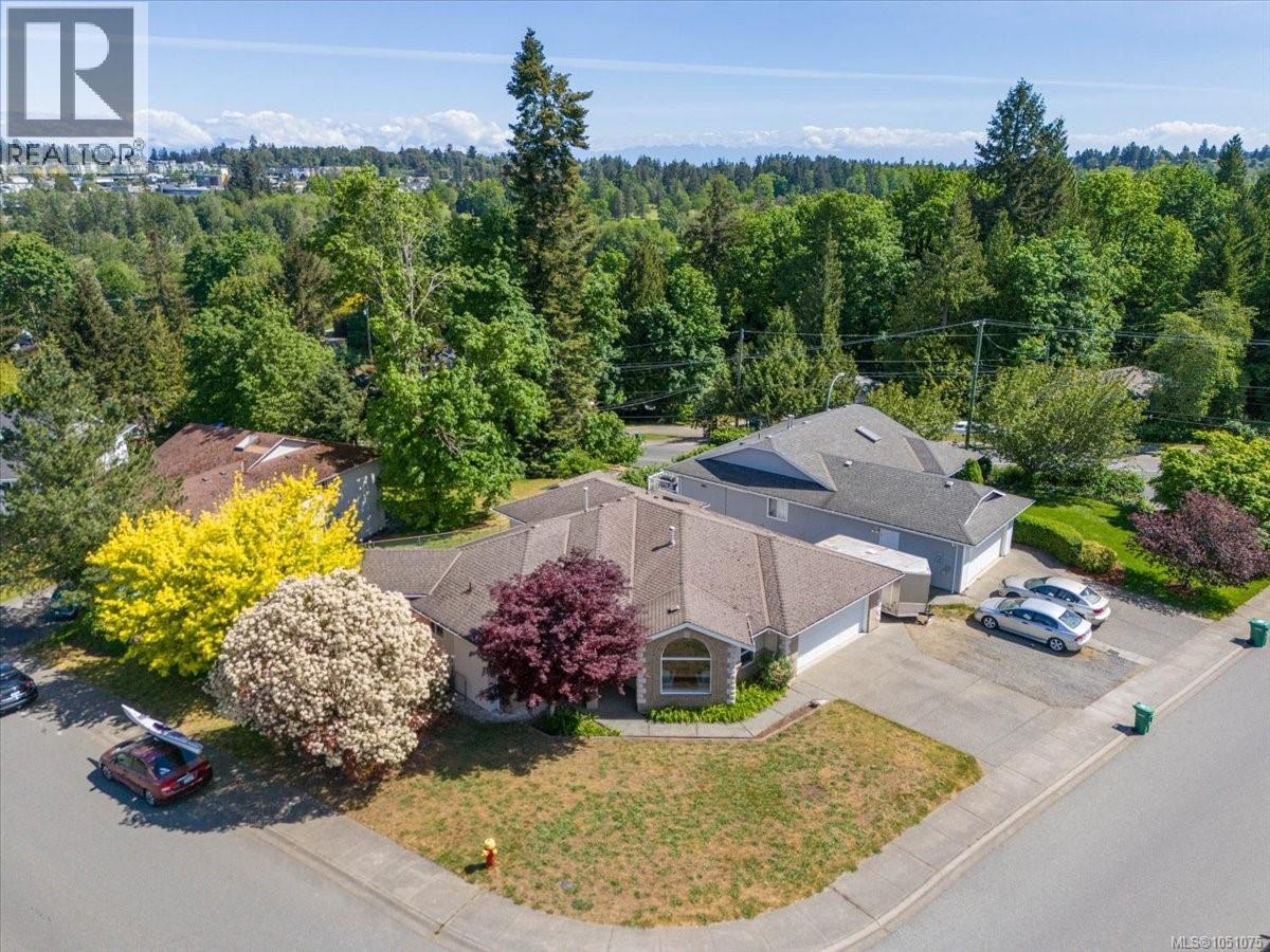 2024 Placid Cres Property Photo 6
