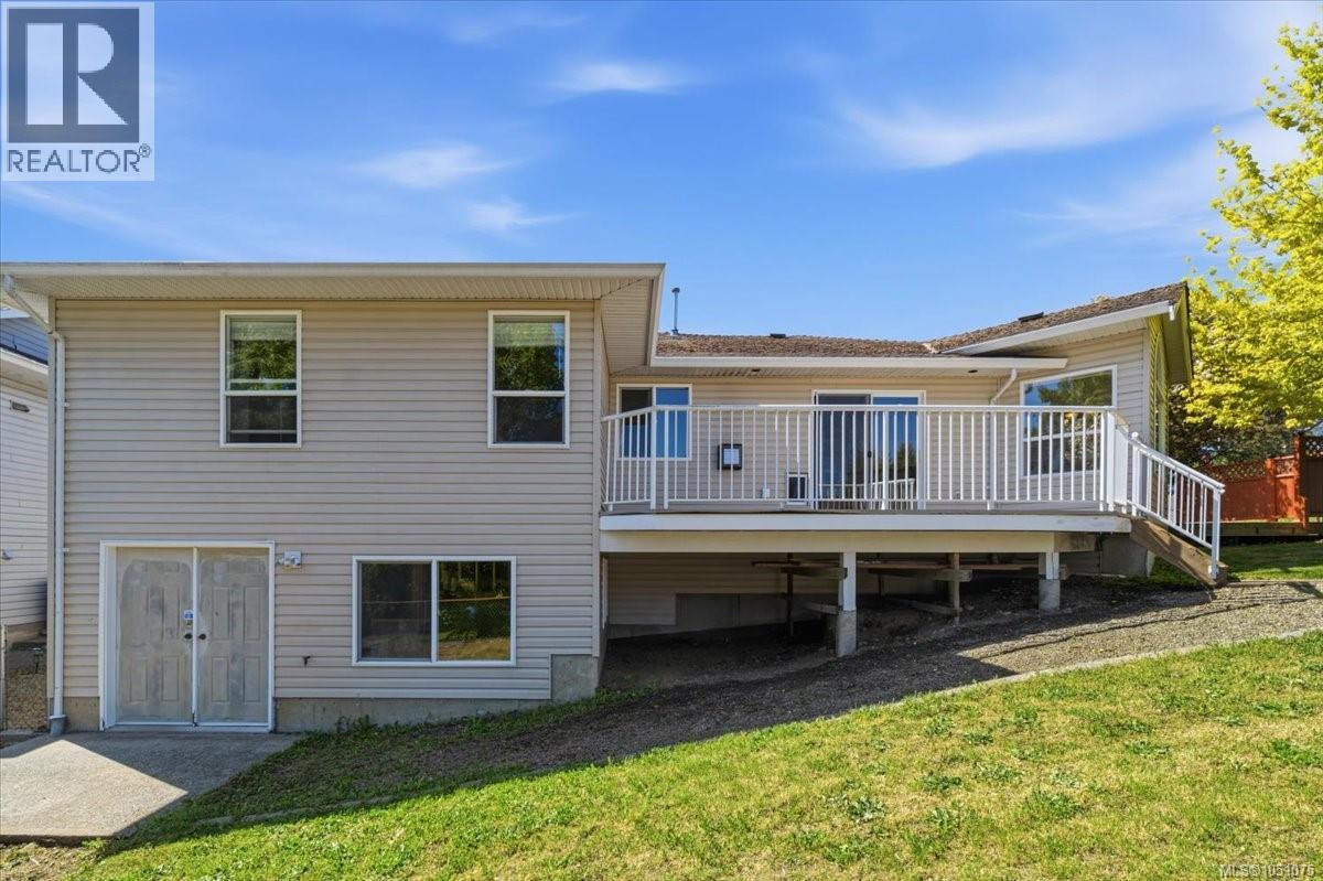 2024 Placid Cres Property Photo 8