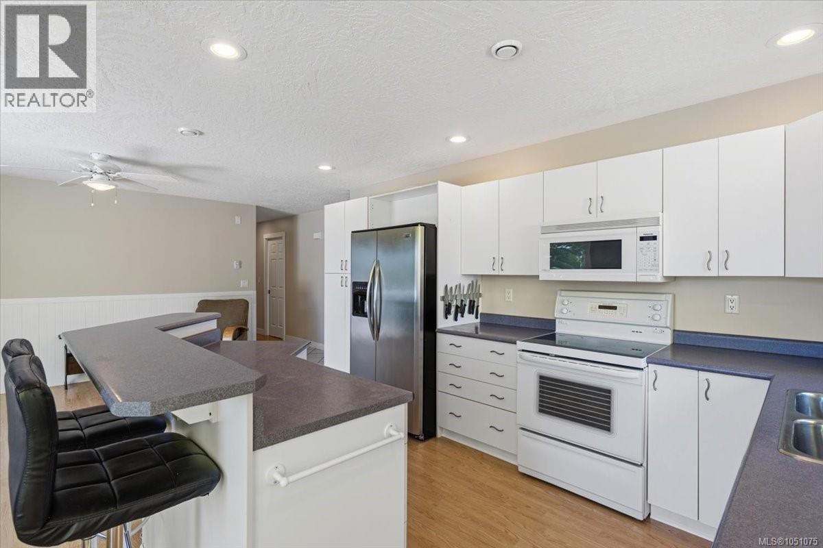 2024 Placid Cres Property Photo 13