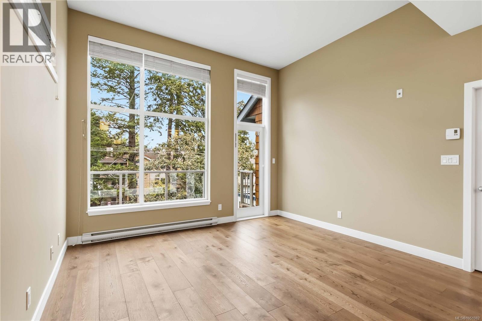 410 611 Goldstream Ave Property Photo 10