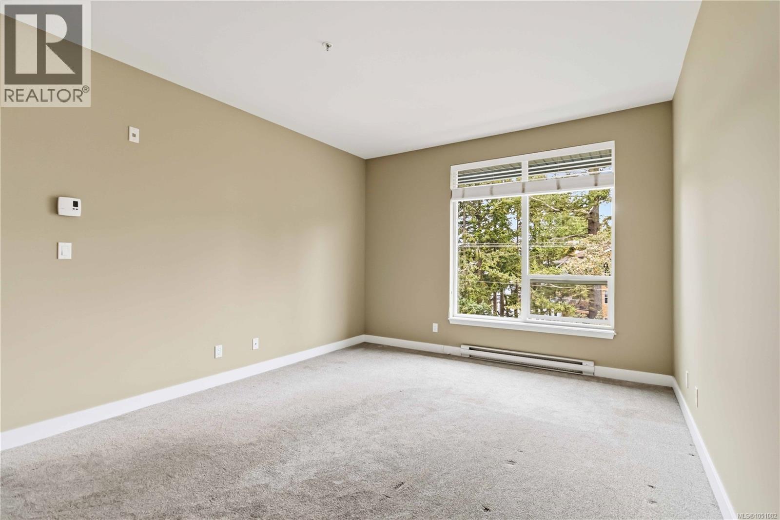 410 611 Goldstream Ave Property Photo 22